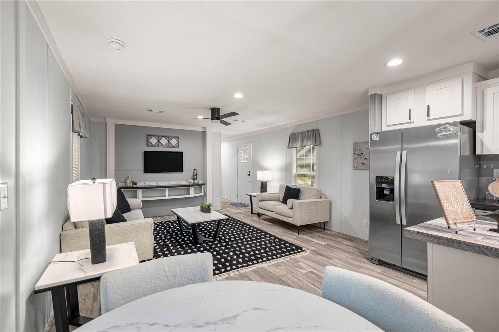 Image 6 of 28 For 5682 53rd Street