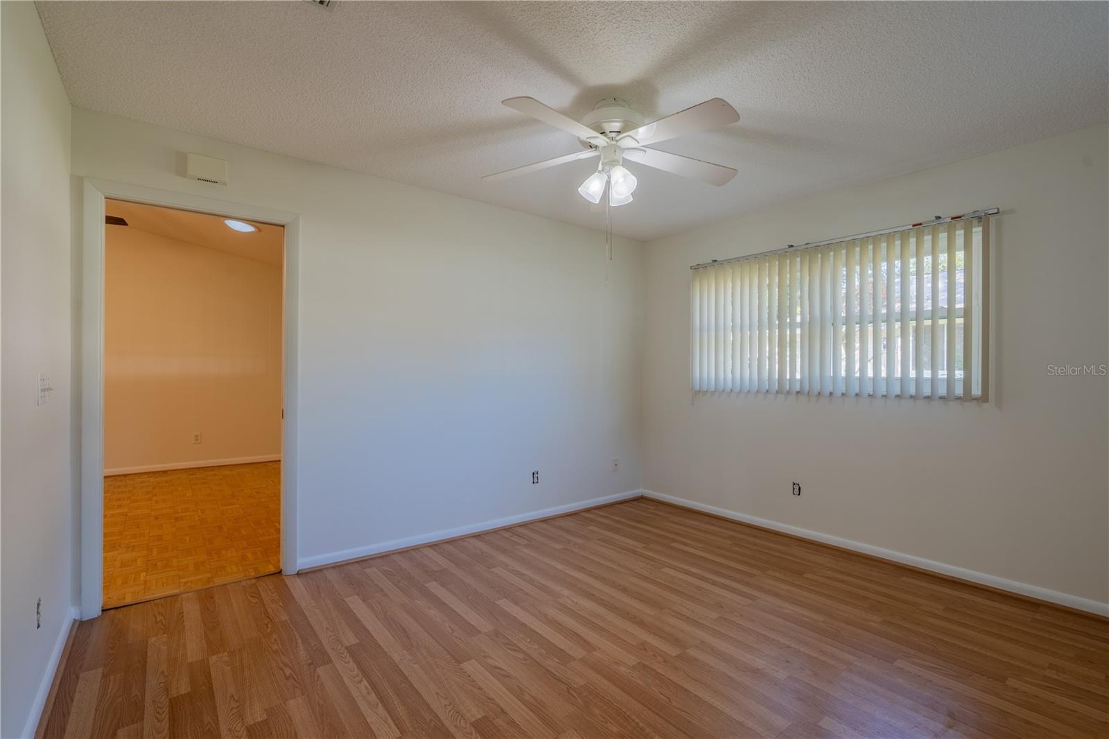 Image 15 of 28 For 9652 84th Terrace E