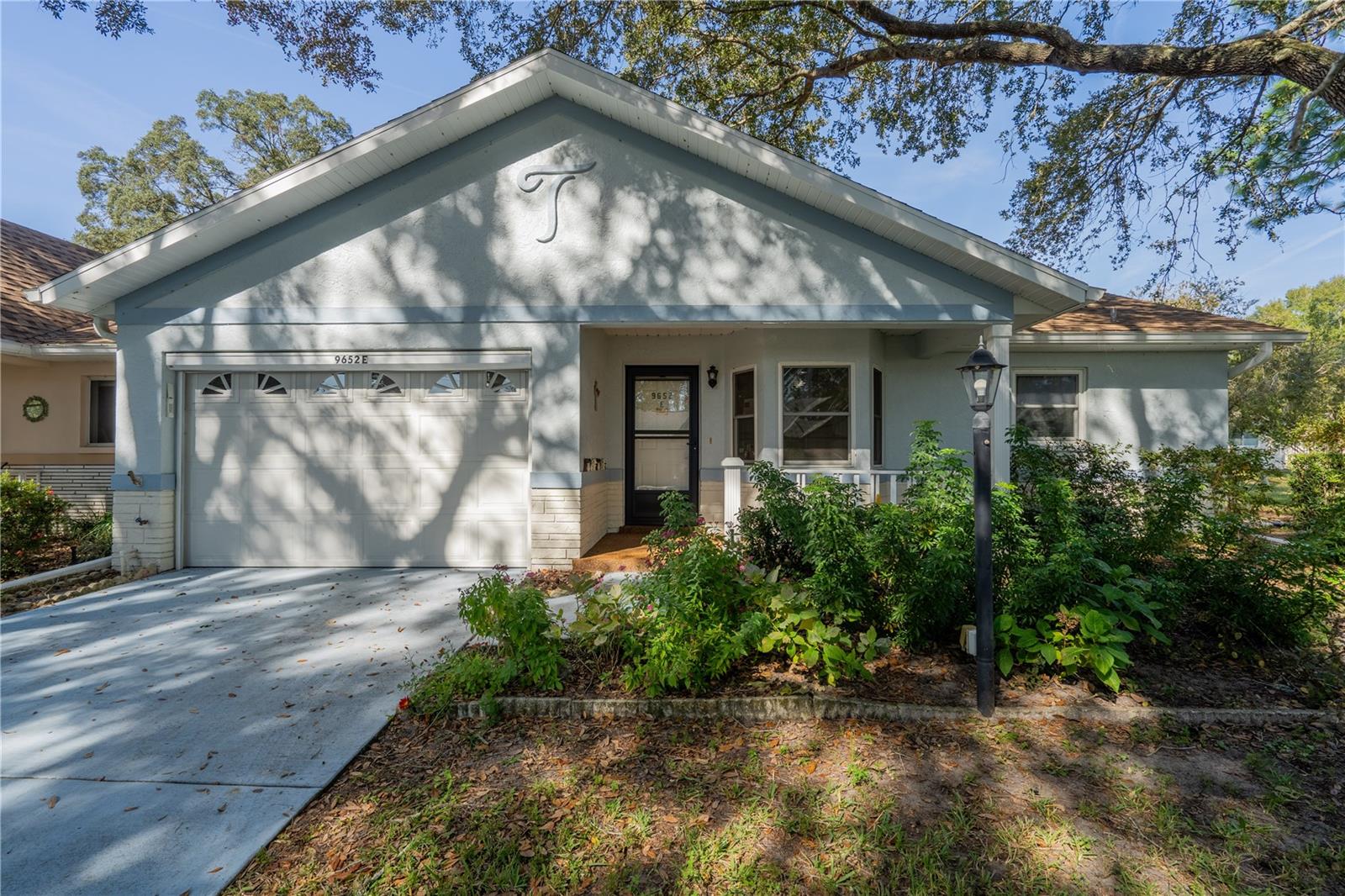Image 3 of 28 For 9652 84th Terrace E