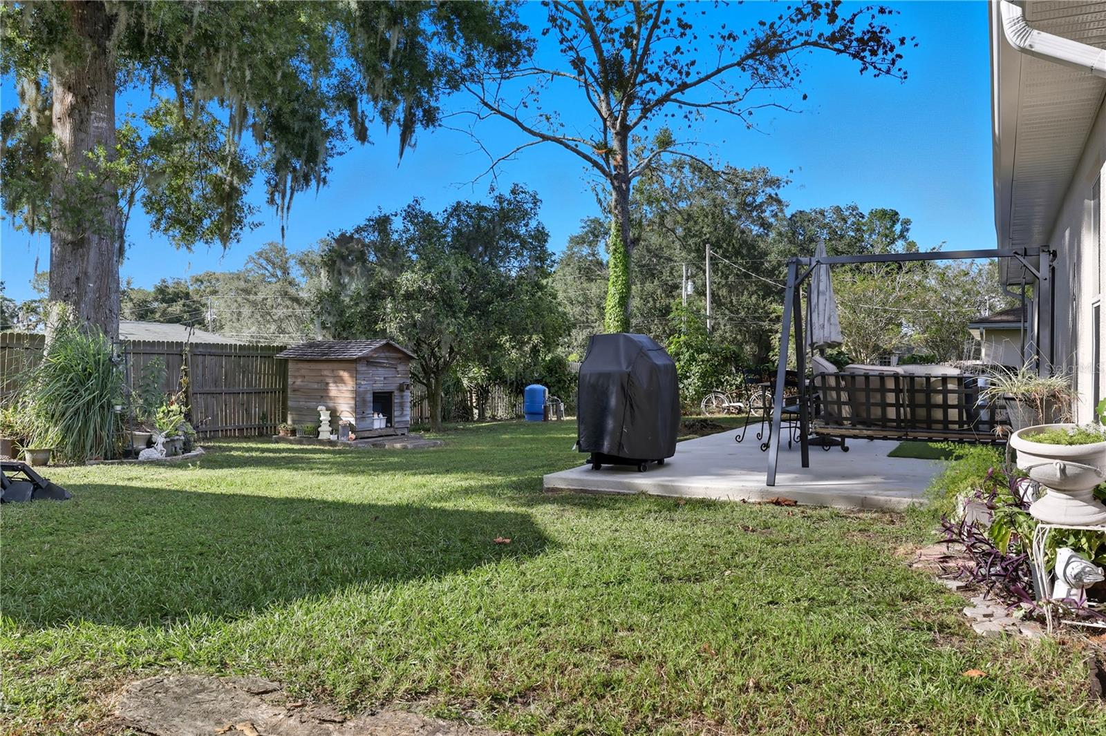 Image 22 of 25 For 13596 53rd Avenue