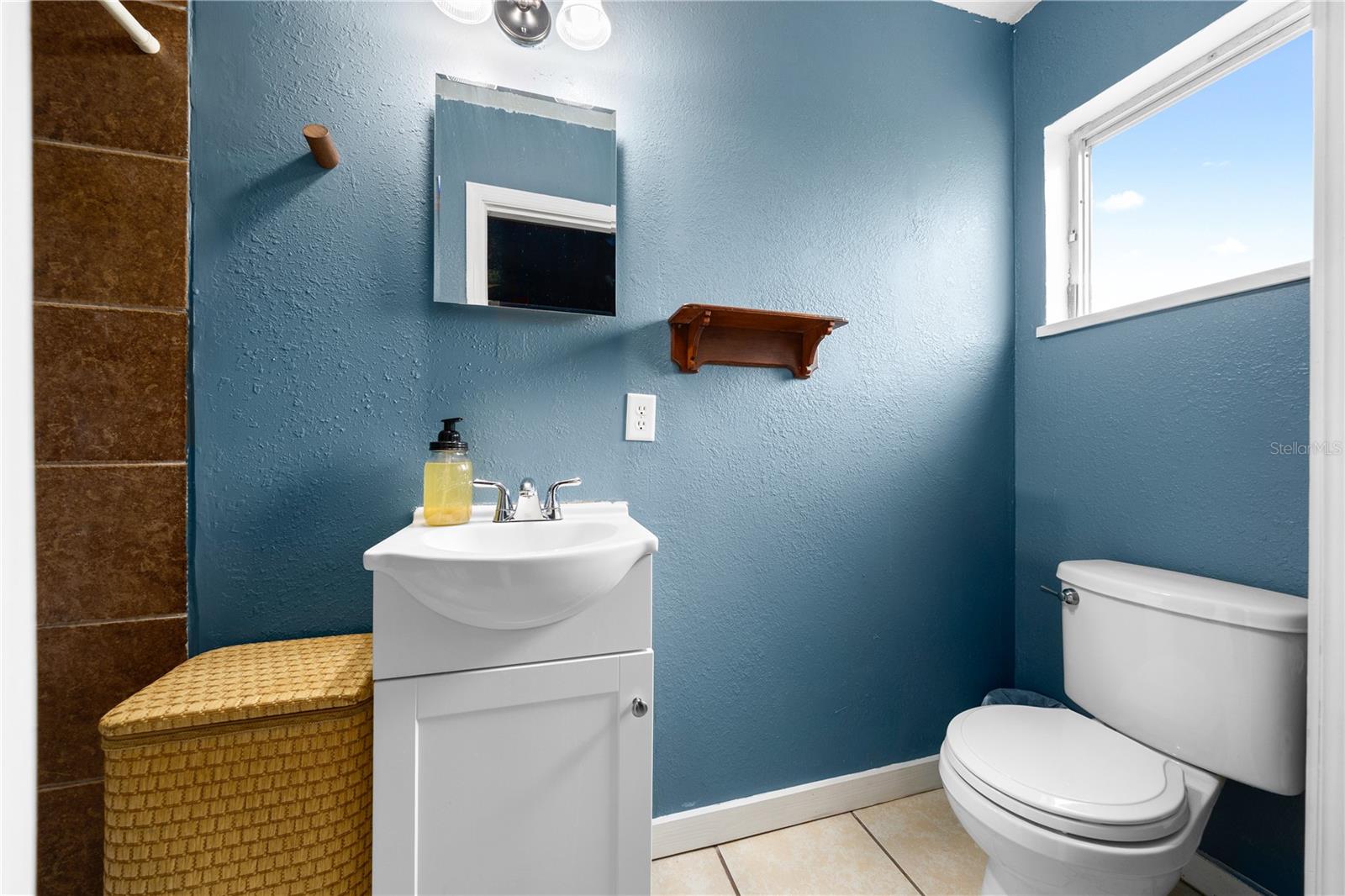 Image 19 of 32 For 4023 7th Street