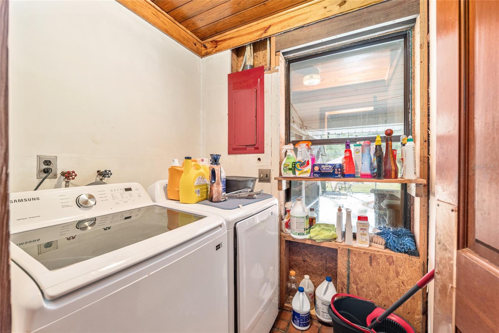 Image 30 of 100 For 6251 153rd Lane