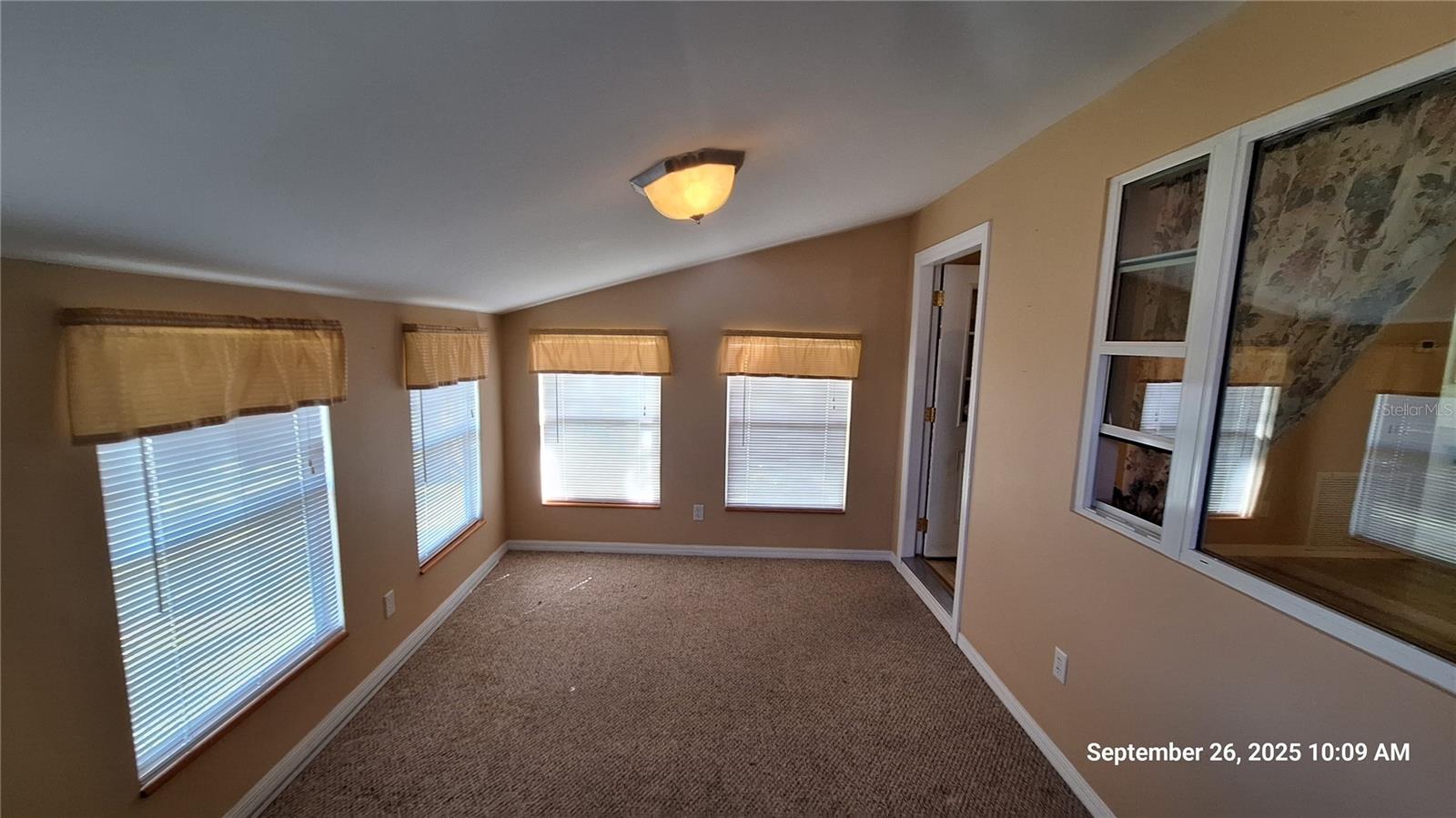 Image 16 of 41 For 5436 108th Place