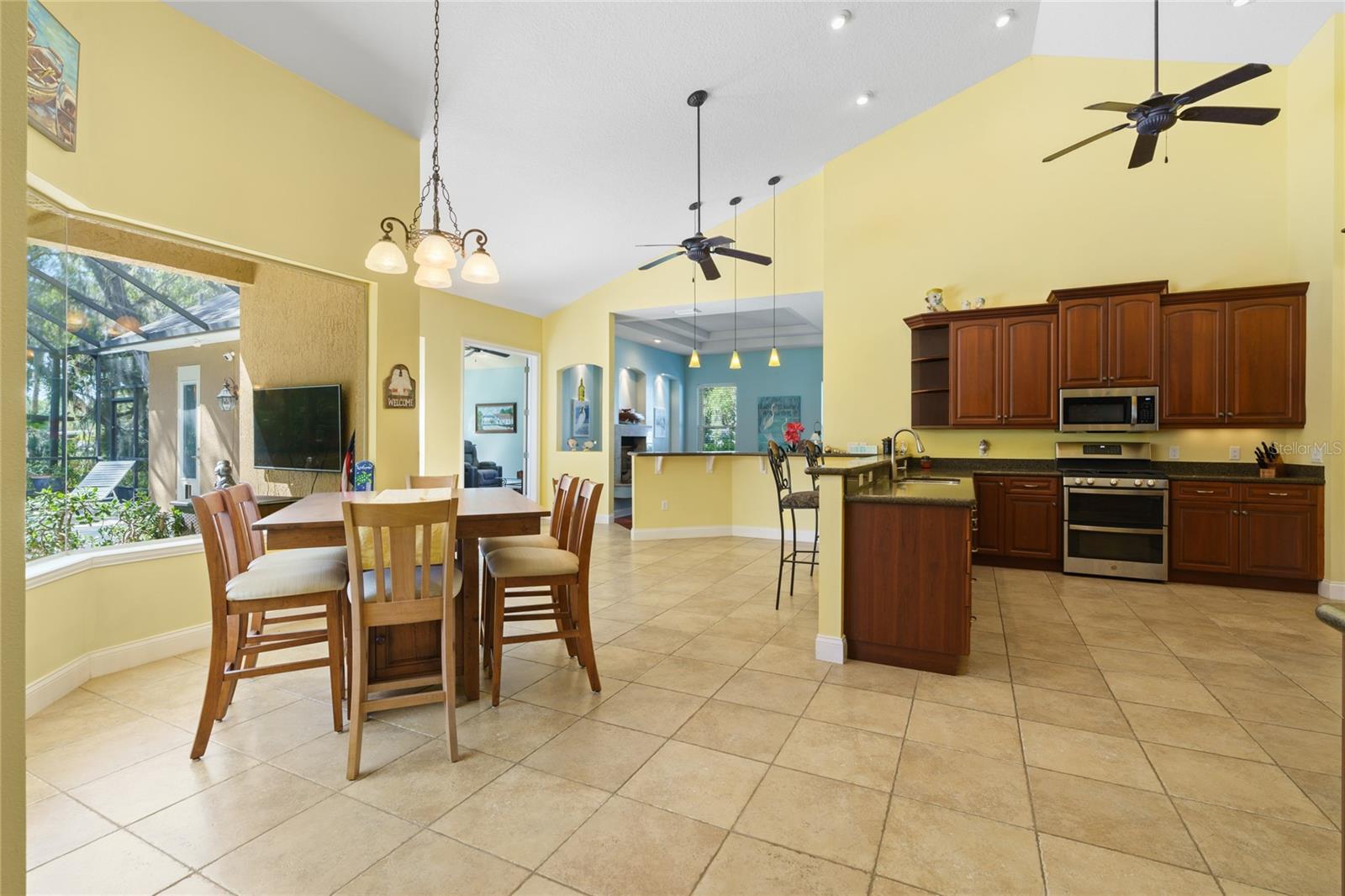 Image 12 of 40 For 2305 Hontoon Road