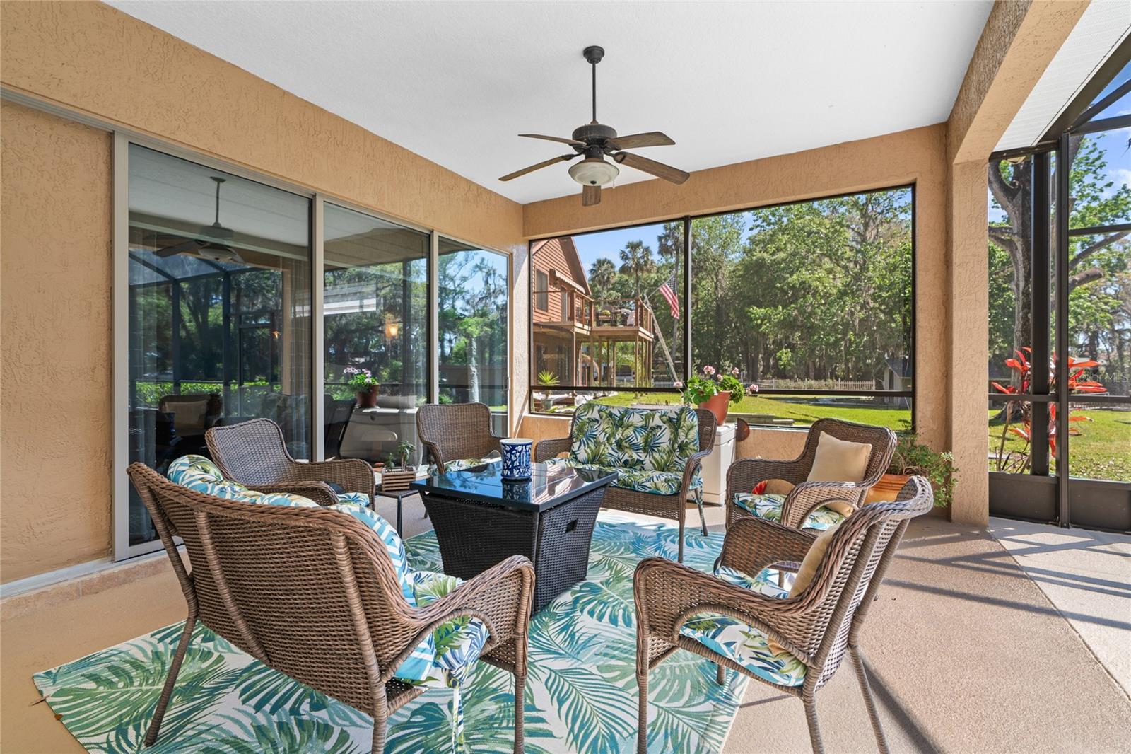 Image 29 of 40 For 2305 Hontoon Road
