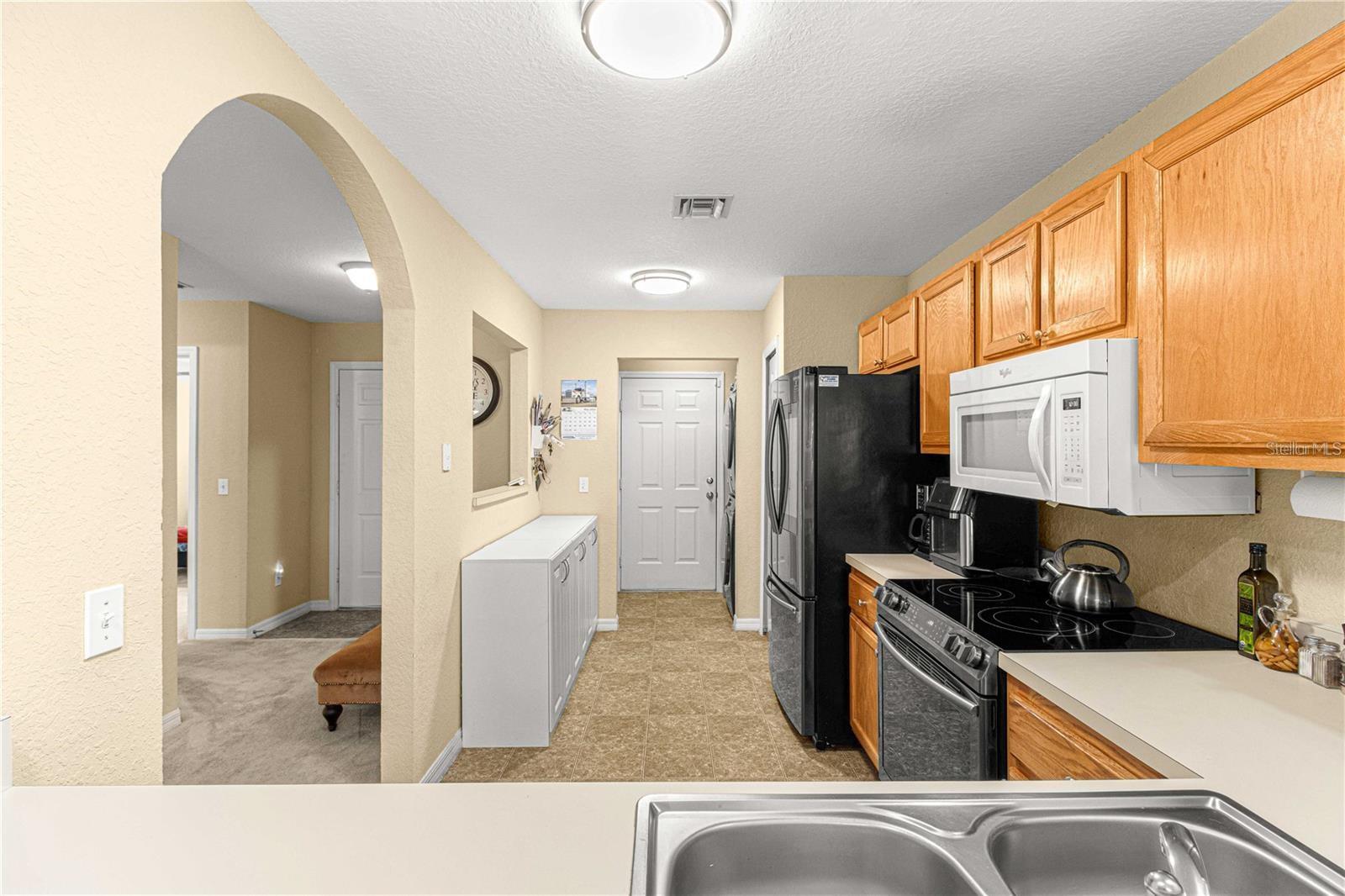 Image 5 of 31 For 2442 18th Circle