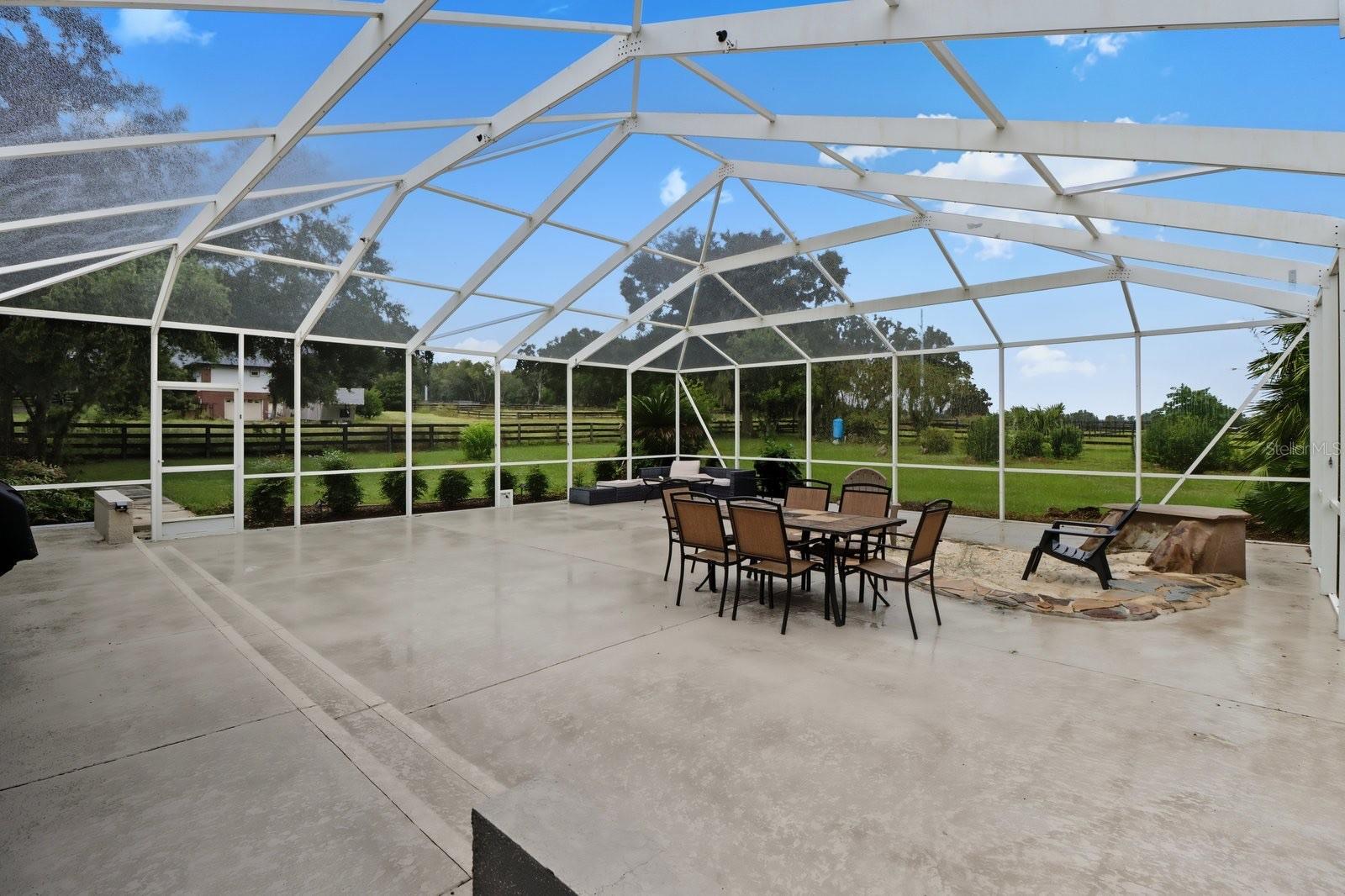 Image 21 of 28 For 5661 96 Lane