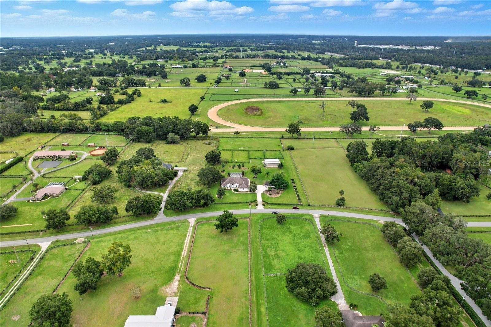 Image 5 of 28 For 5661 96 Lane