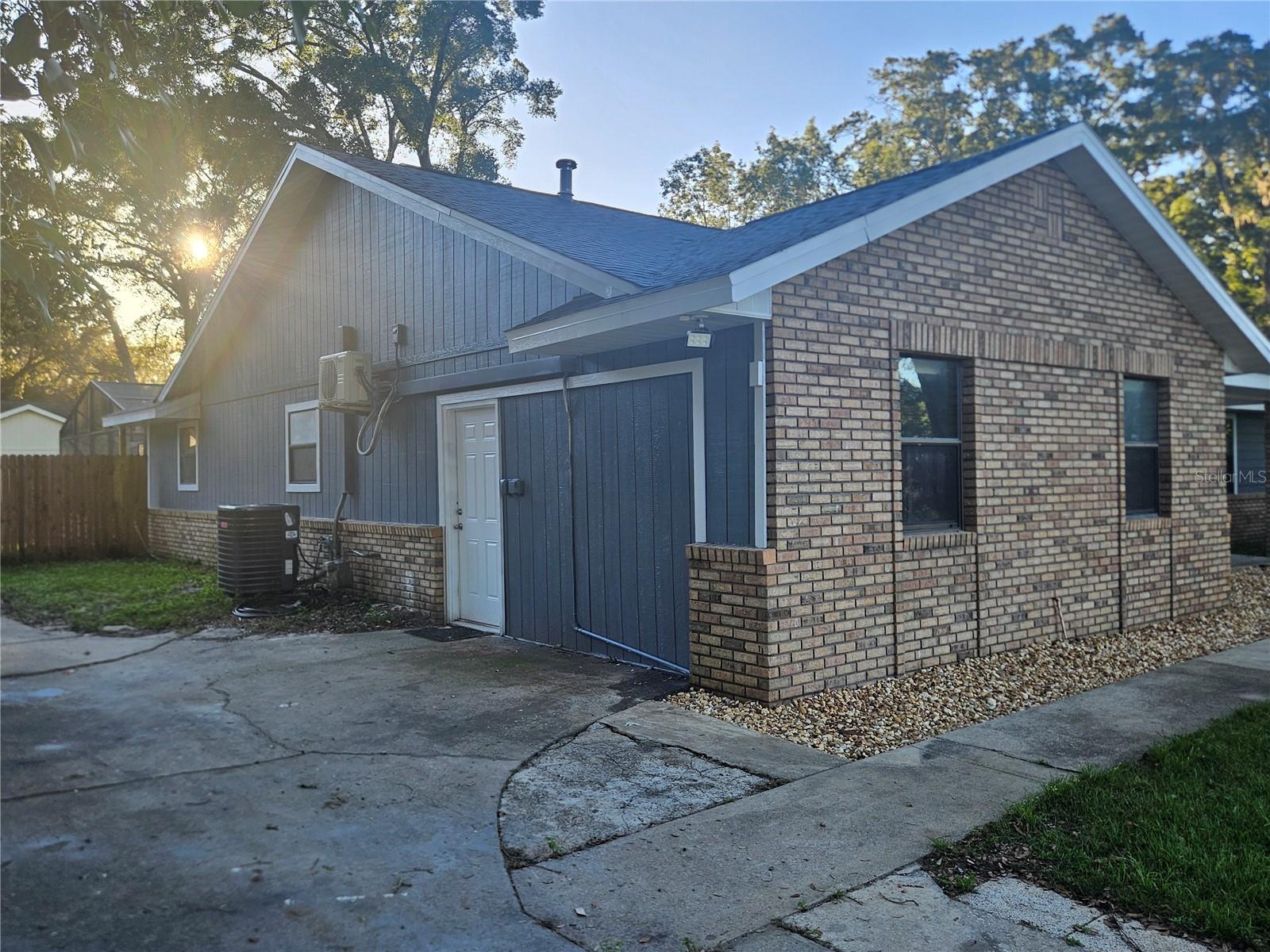 Image 2 of 37 For 985 56th Court