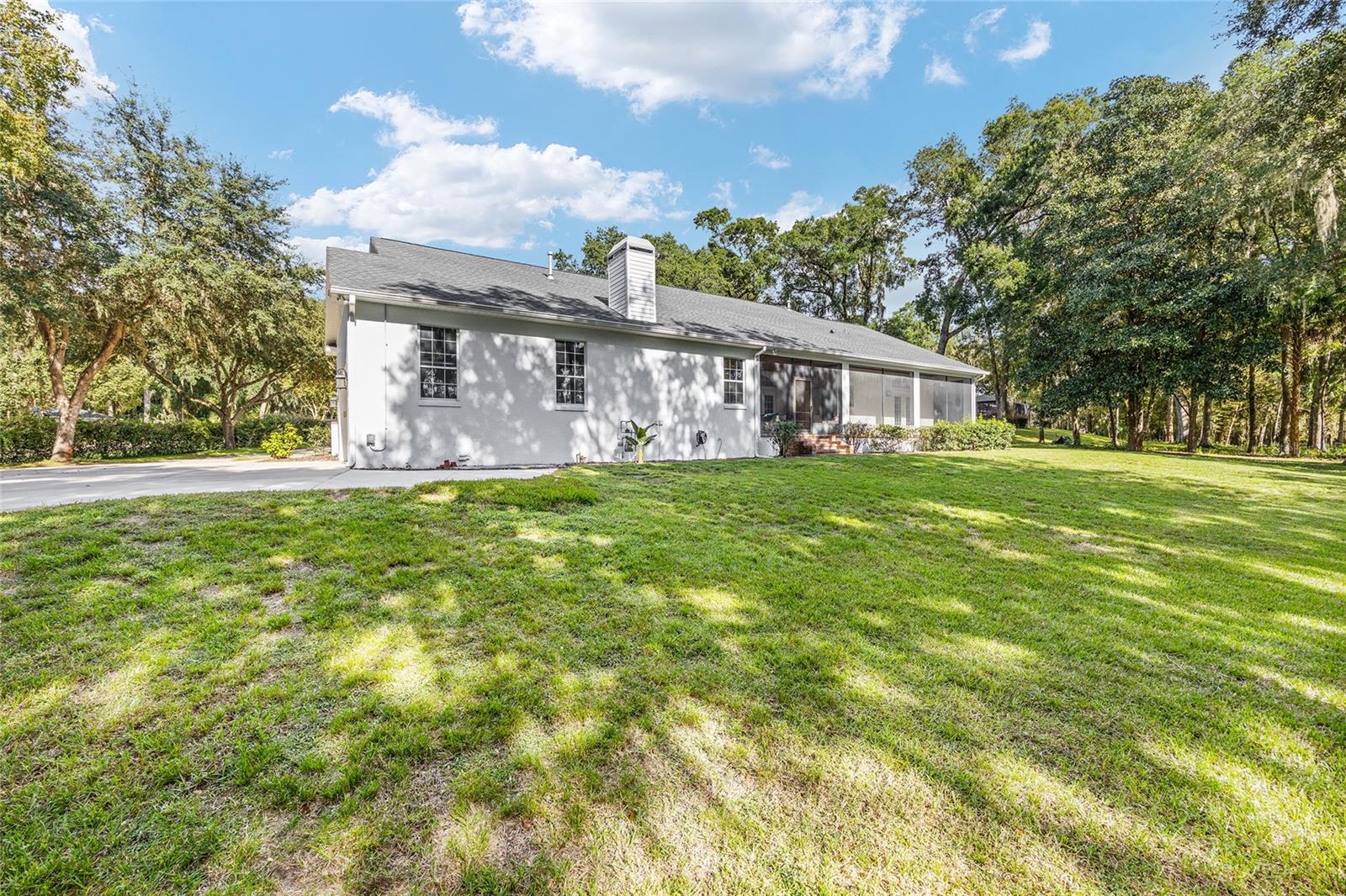Image 39 of 63 For 829 36th Lane