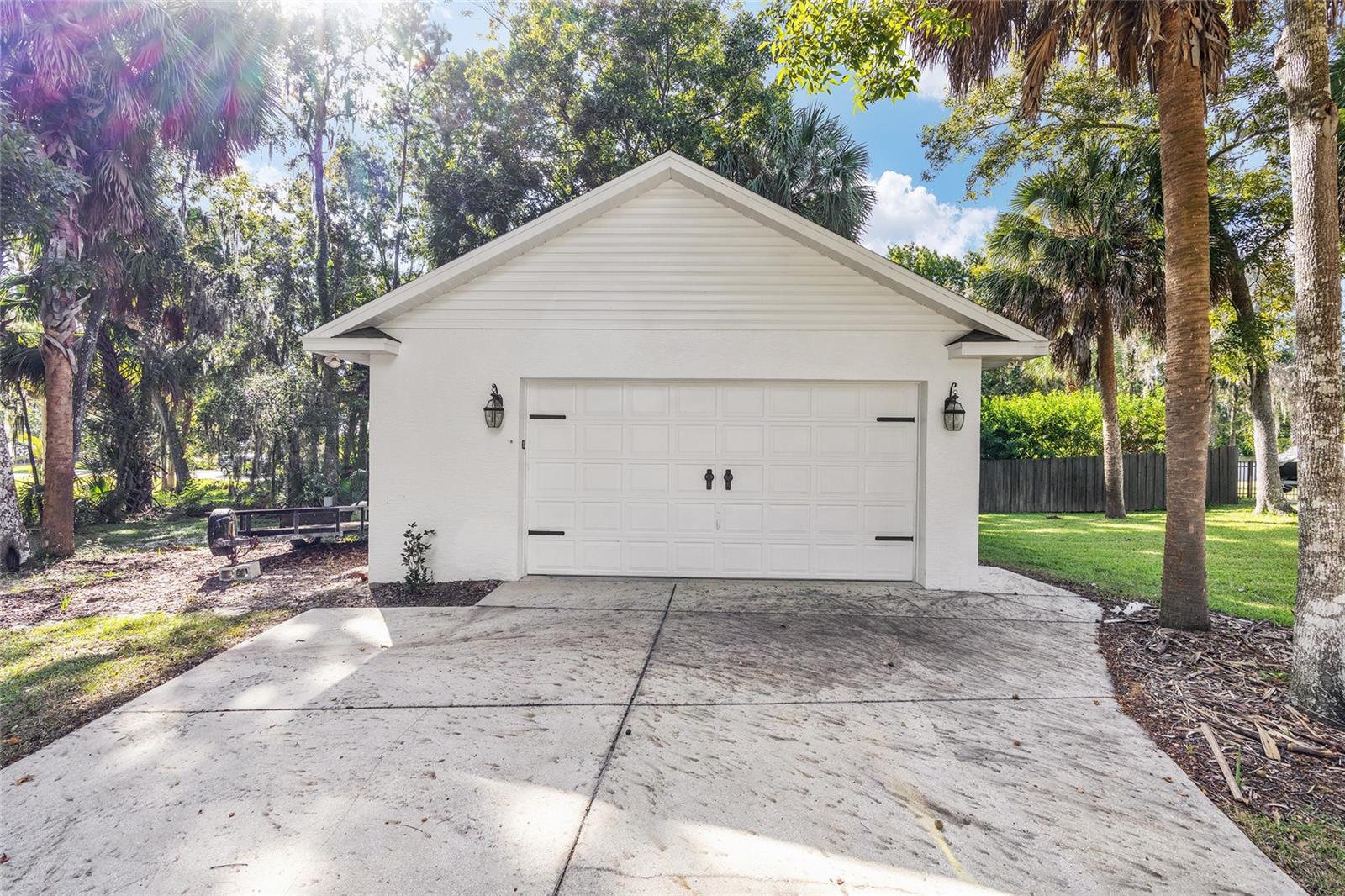 Image 45 of 63 For 829 36th Lane
