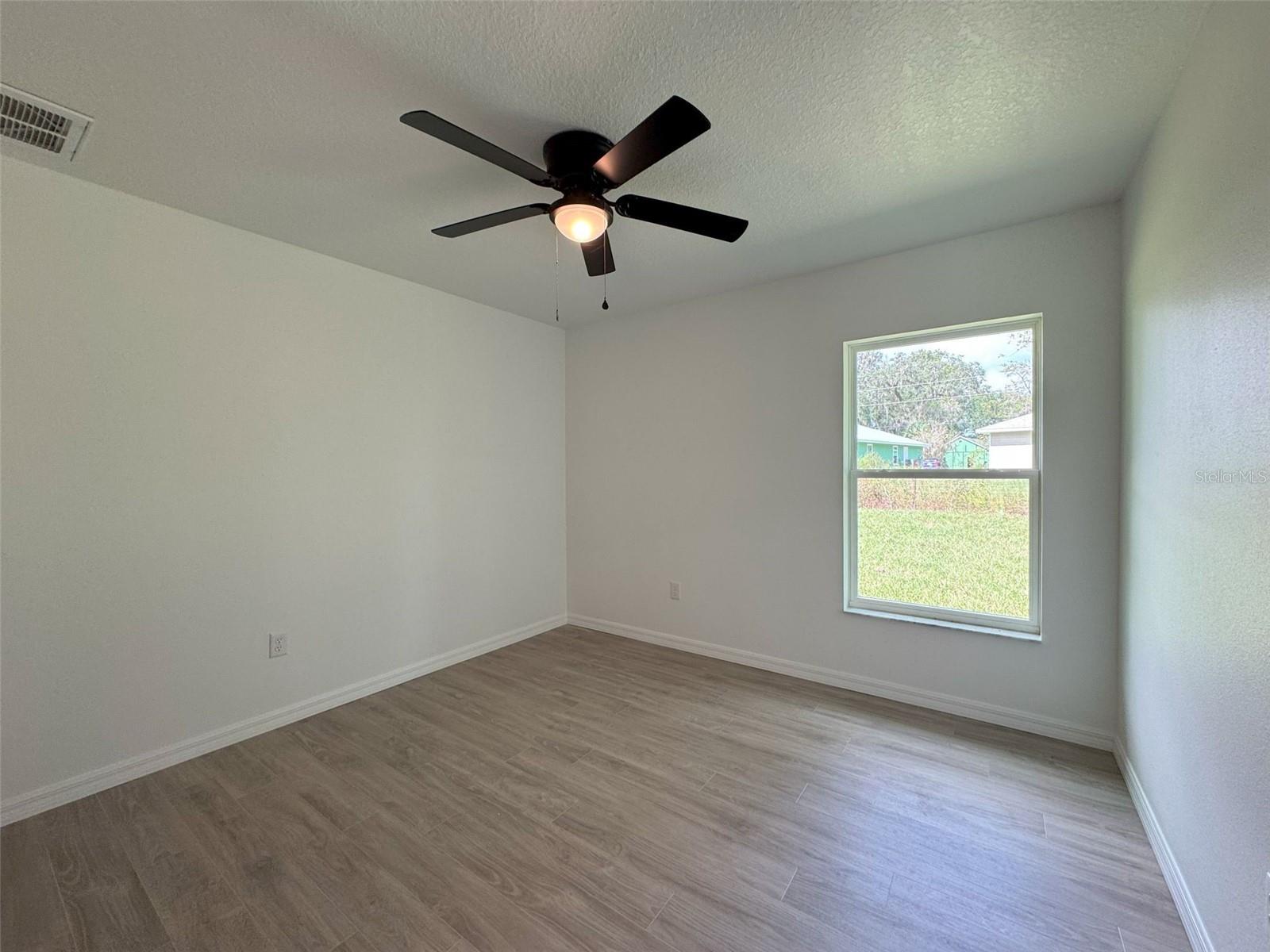 Image 11 of 26 For 8861 Albertson Court