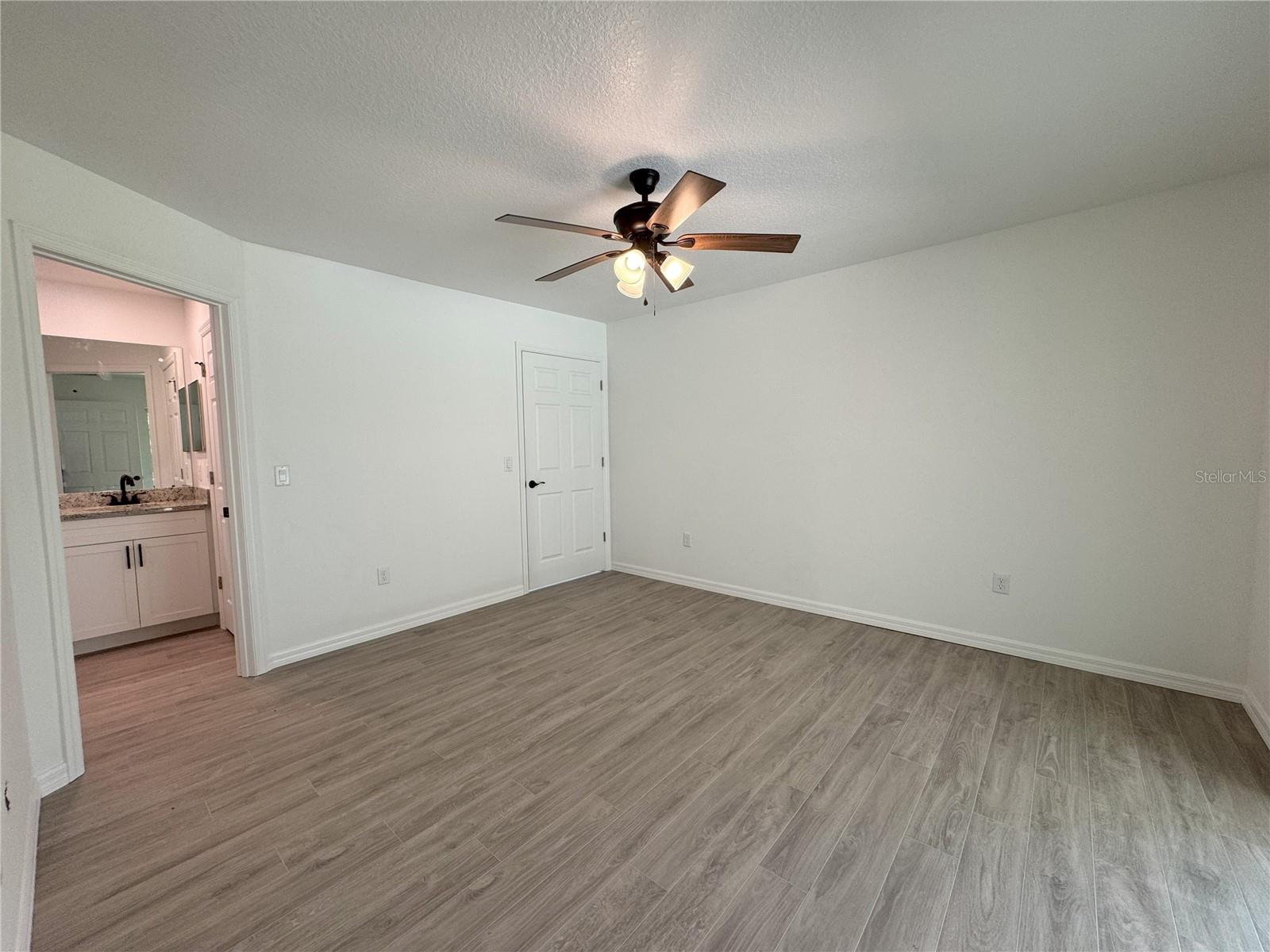 Image 16 of 26 For 8861 Albertson Court