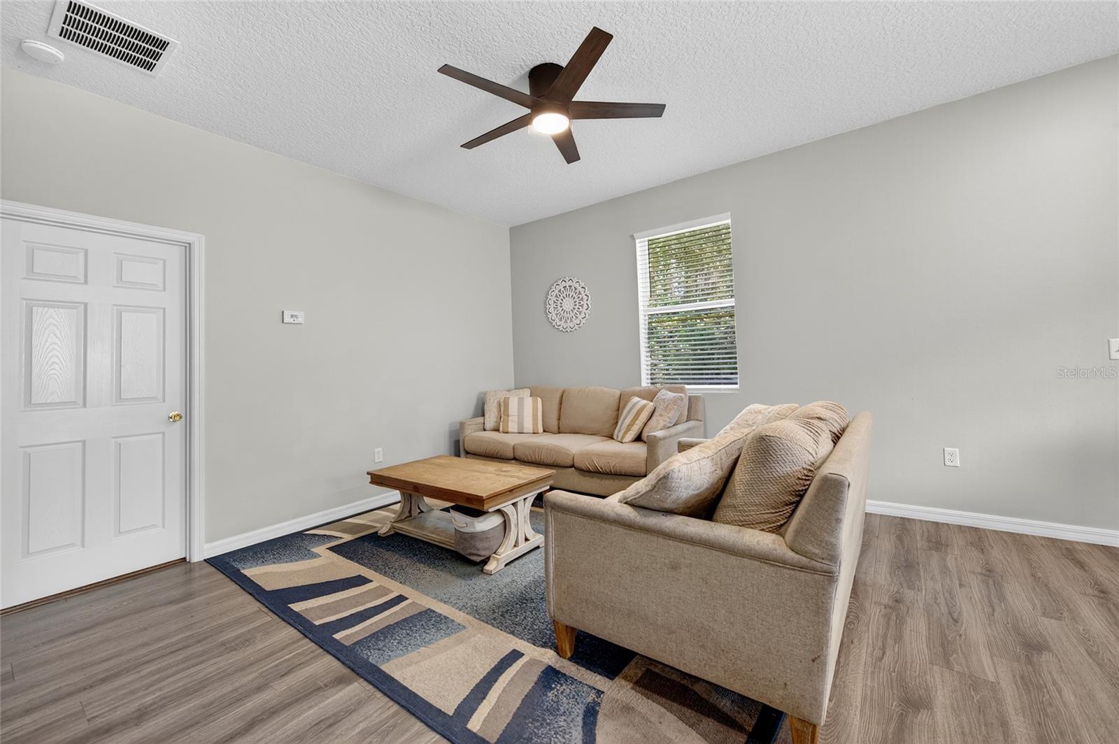 Image 4 of 26 For 41 Pergola Place