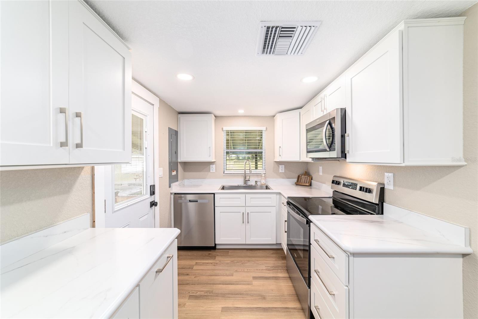 Image 42 of 68 For 6155 Stetson Road