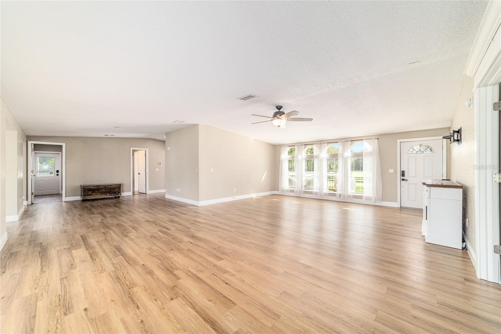 Image 7 of 68 For 6155 Stetson Road