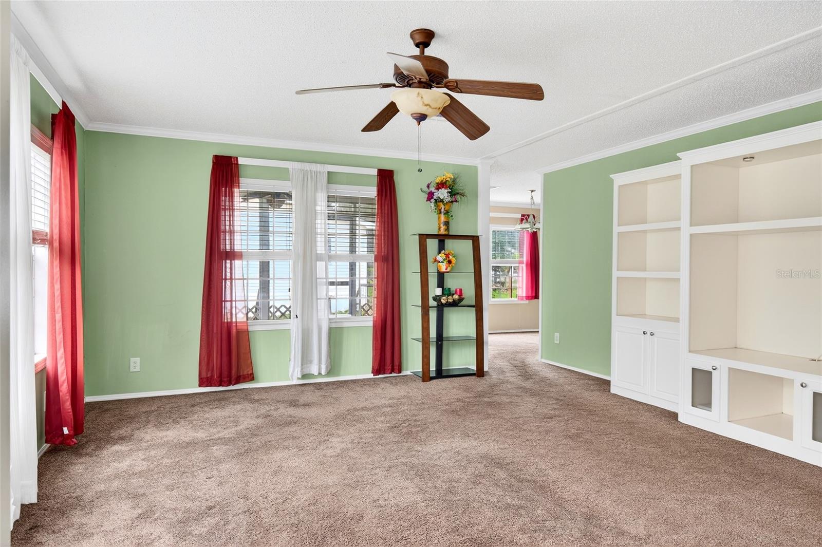 Image 5 of 52 For 413 Quail Street