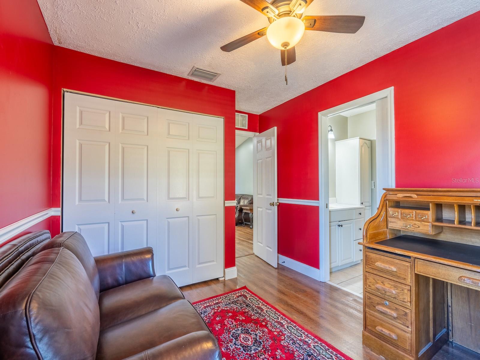 Image 17 of 41 For 13425 217th Court