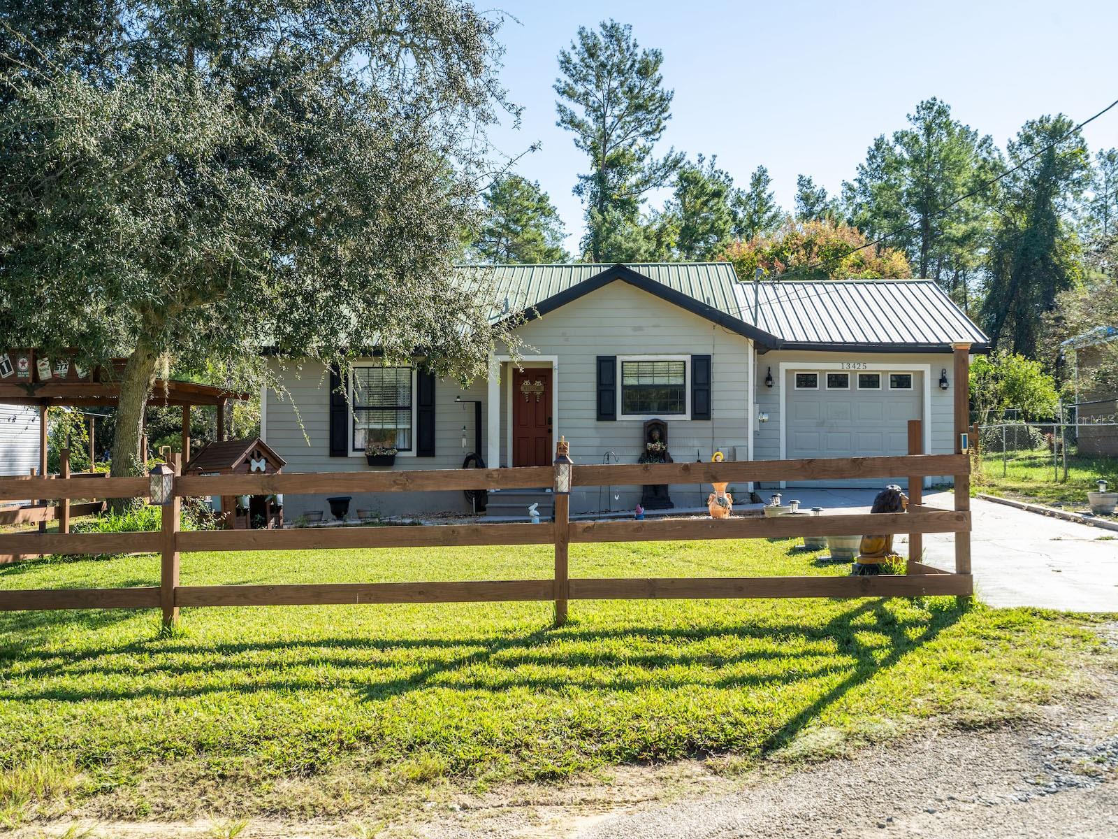 Image 30 of 41 For 13425 217th Court