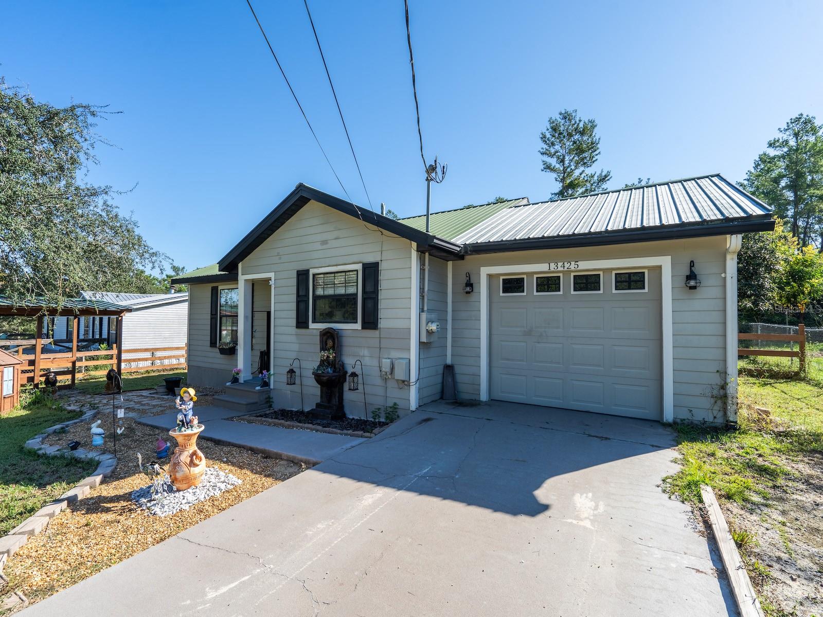 Image 5 of 41 For 13425 217th Court