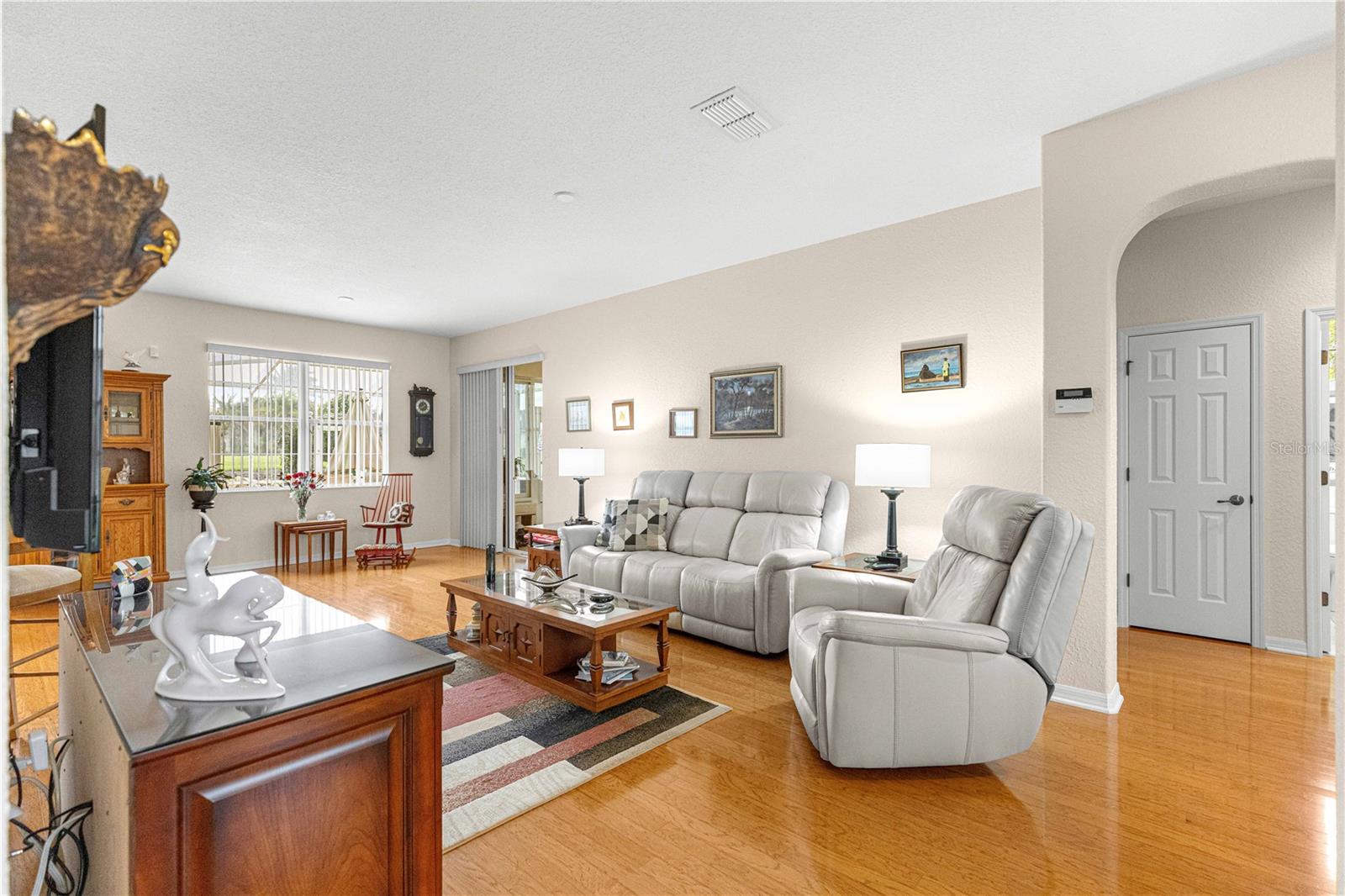 Image 4 of 54 For 8584 86th Circle