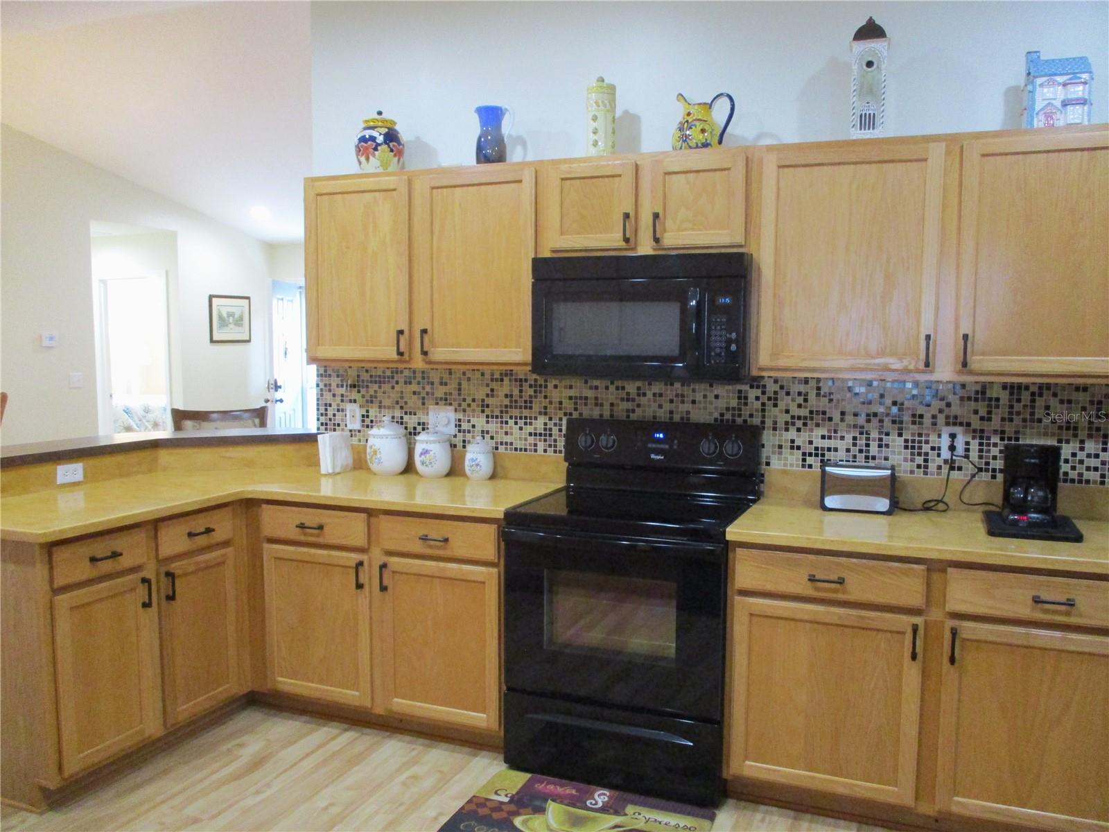 Image 13 of 87 For 11369 139th Street