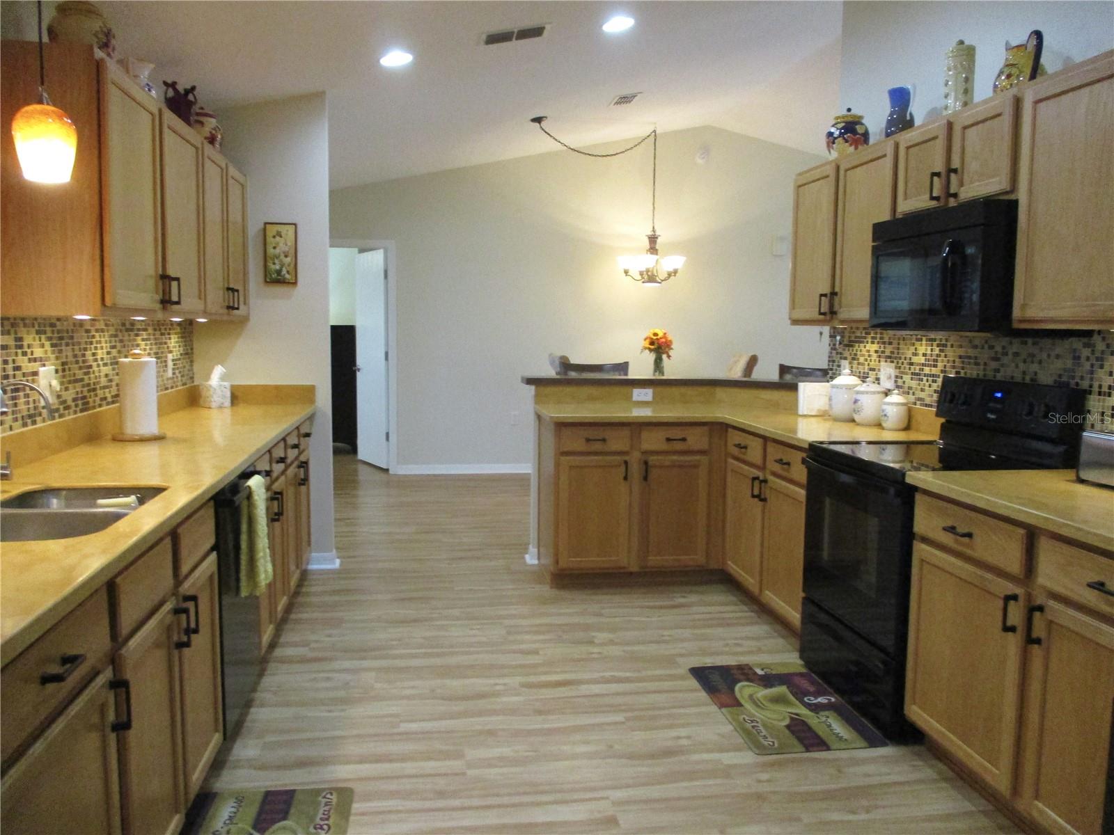 Image 3 of 87 For 11369 139th Street