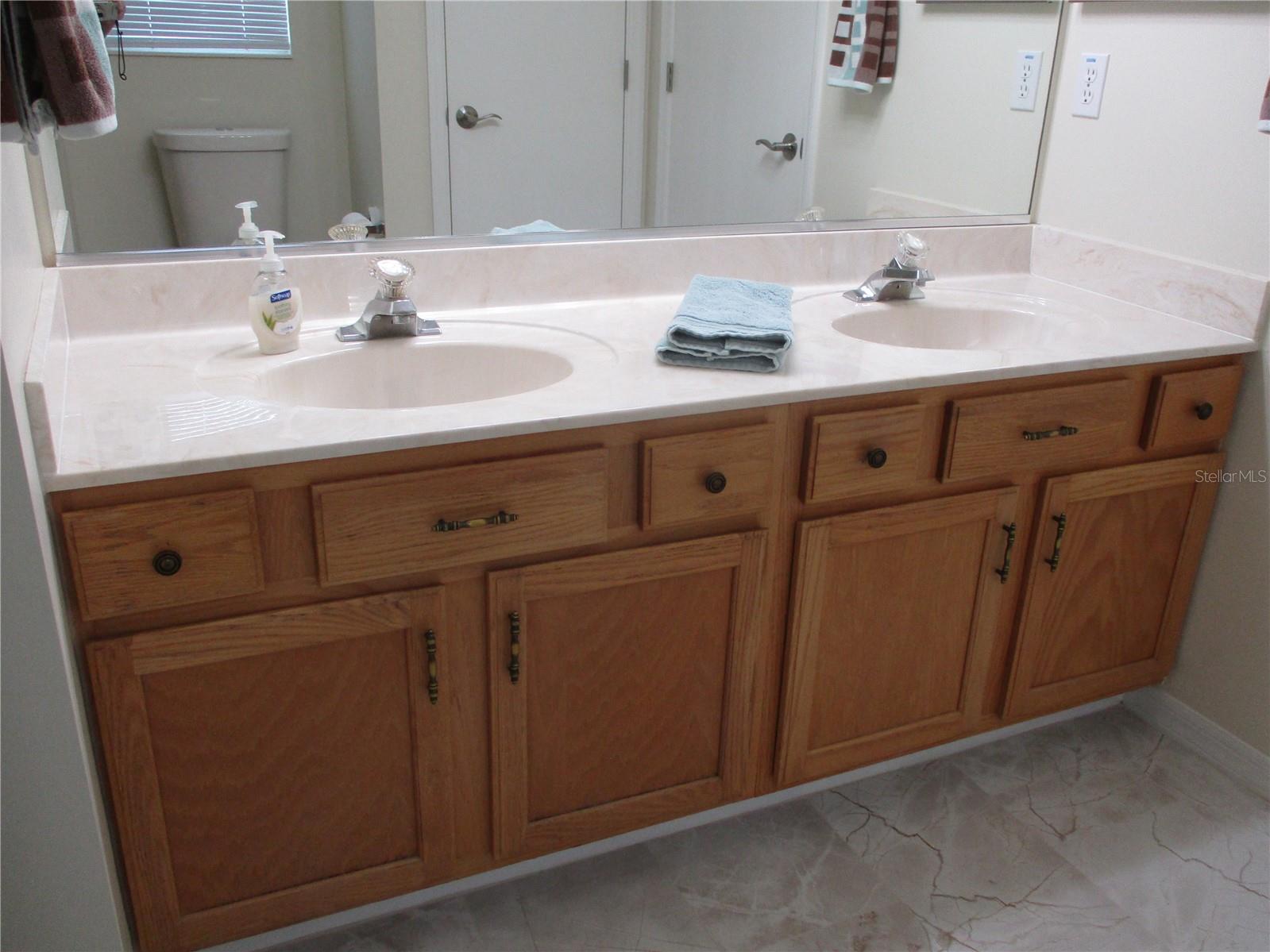 Image 36 of 87 For 11369 139th Street