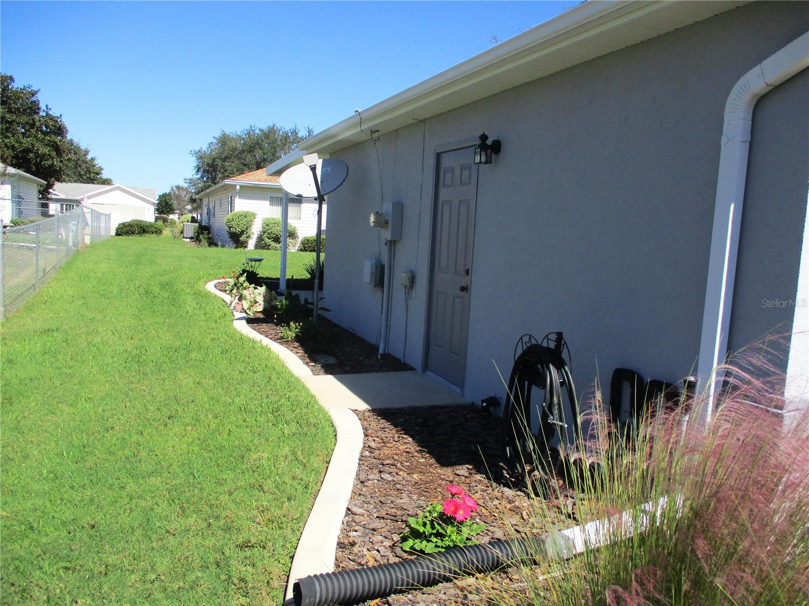 Image 61 of 87 For 11369 139th Street