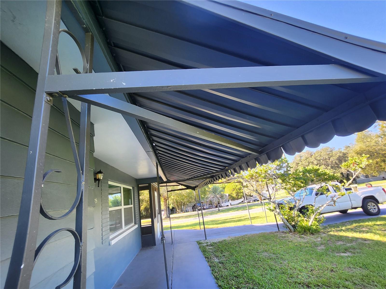 Image 13 of 54 For 25 Beverly Hills Boulevard