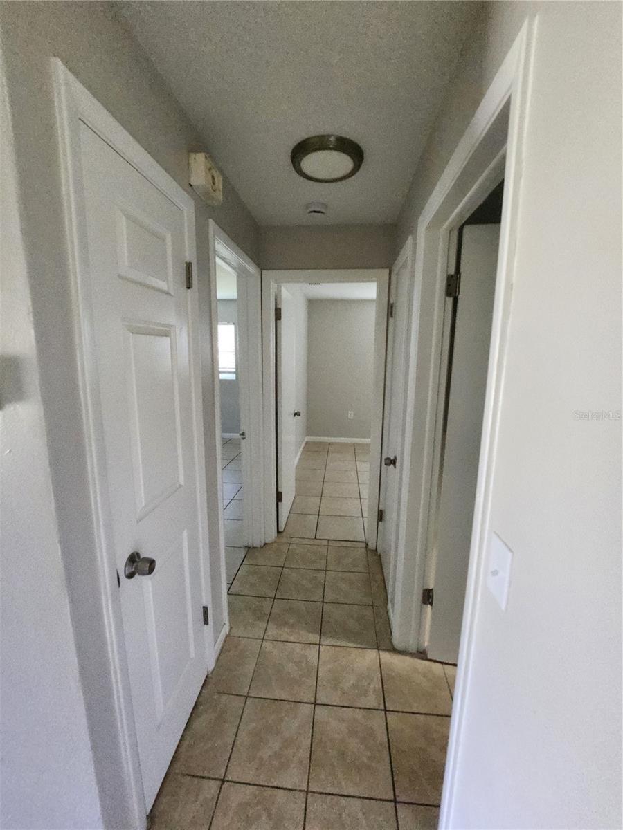 Image 42 of 54 For 25 Beverly Hills Boulevard