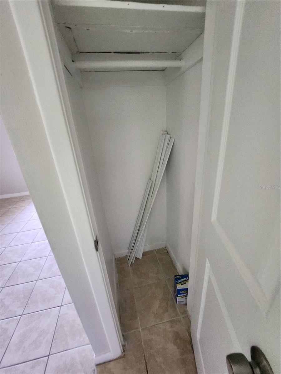 Image 43 of 54 For 25 Beverly Hills Boulevard