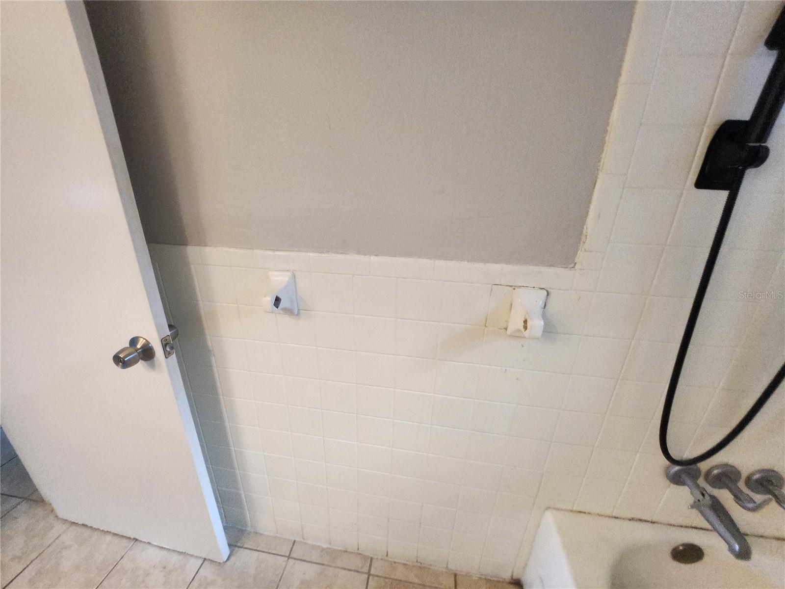 Image 48 of 54 For 25 Beverly Hills Boulevard