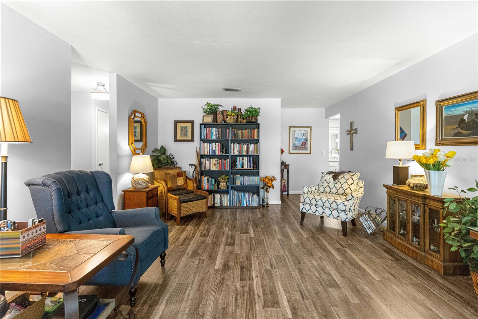 Image 12 of 34 For 8707 95th Lane A