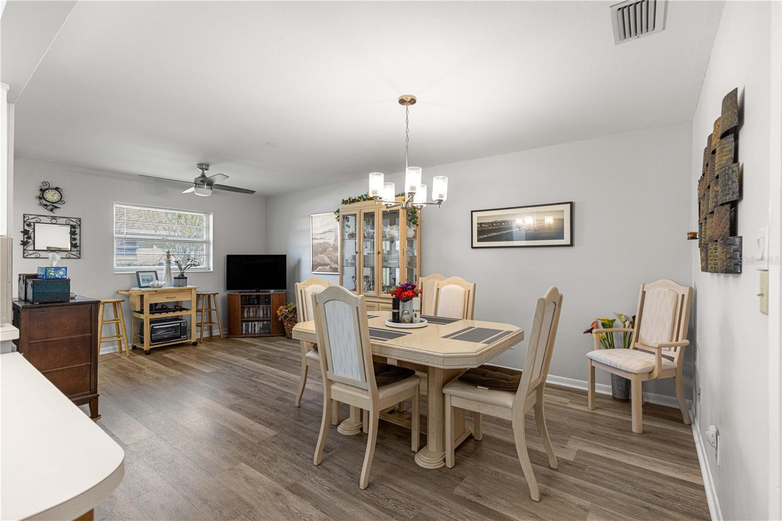 Image 21 of 34 For 8707 95th Lane A