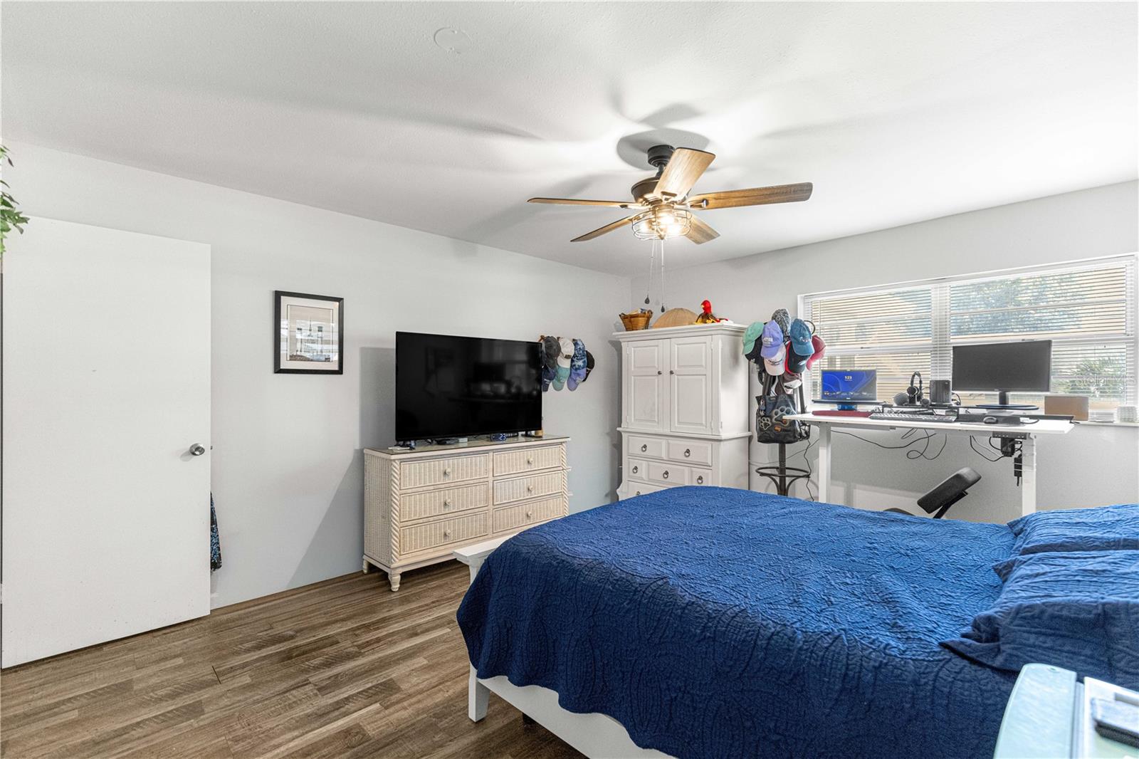 Image 27 of 34 For 8707 95th Lane A