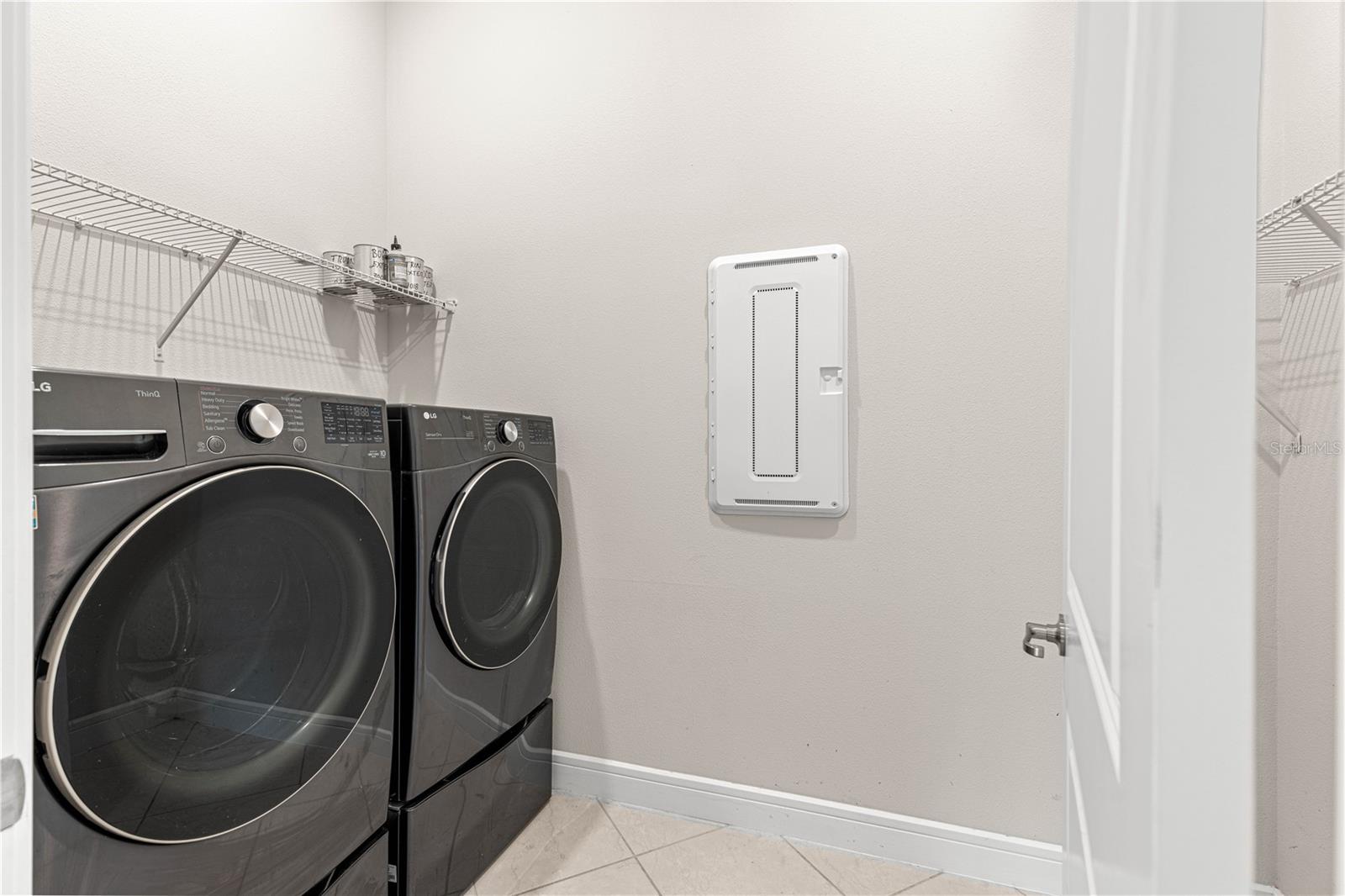 Image 26 of 55 For 9147 65th Loop