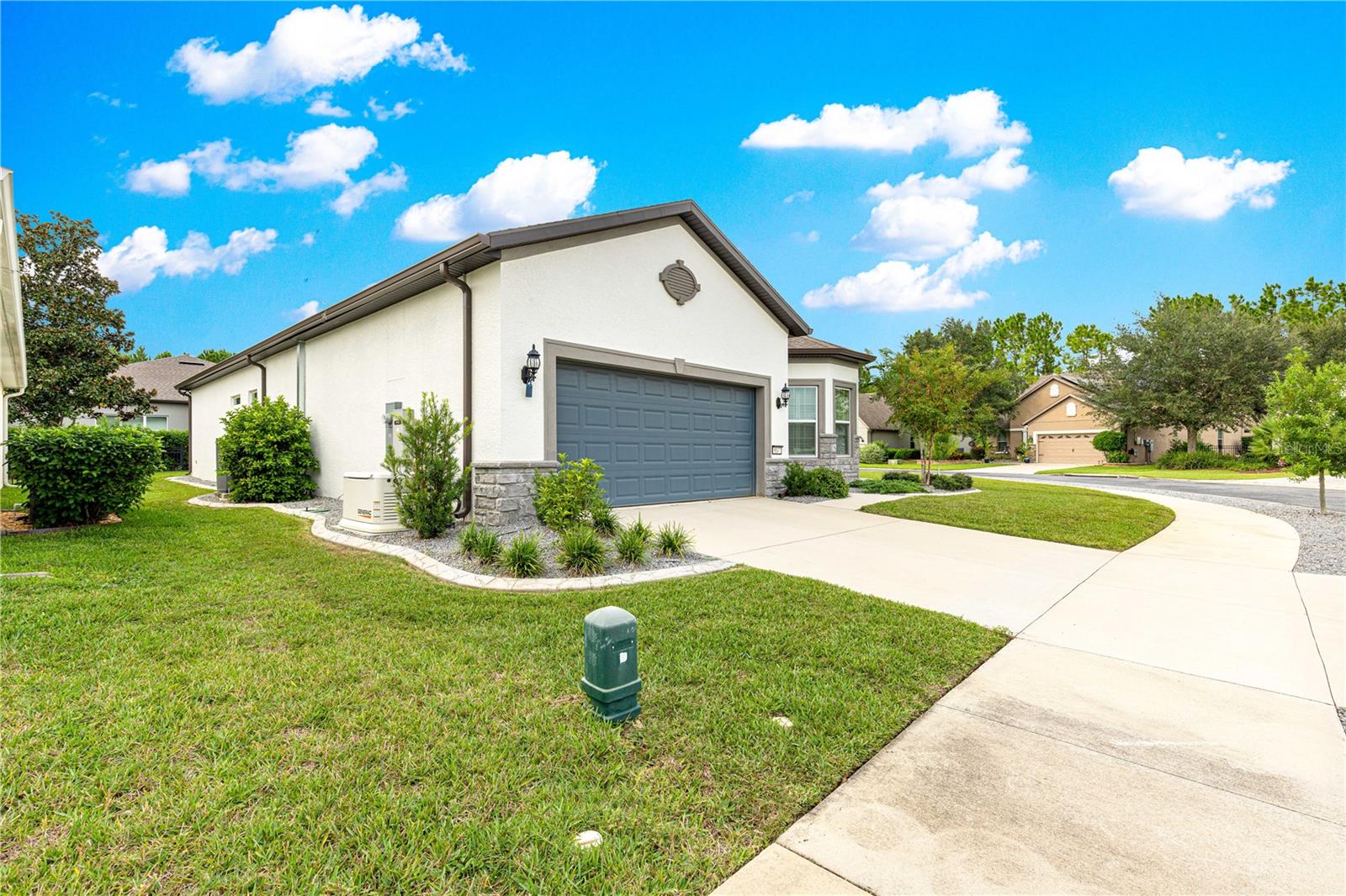 Image 38 of 55 For 9147 65th Loop