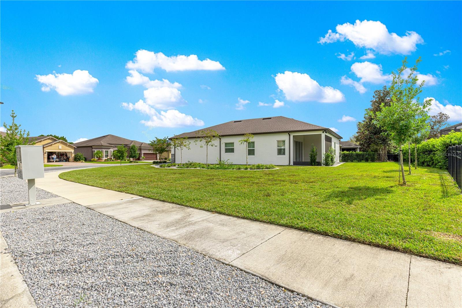 Image 43 of 55 For 9147 65th Loop