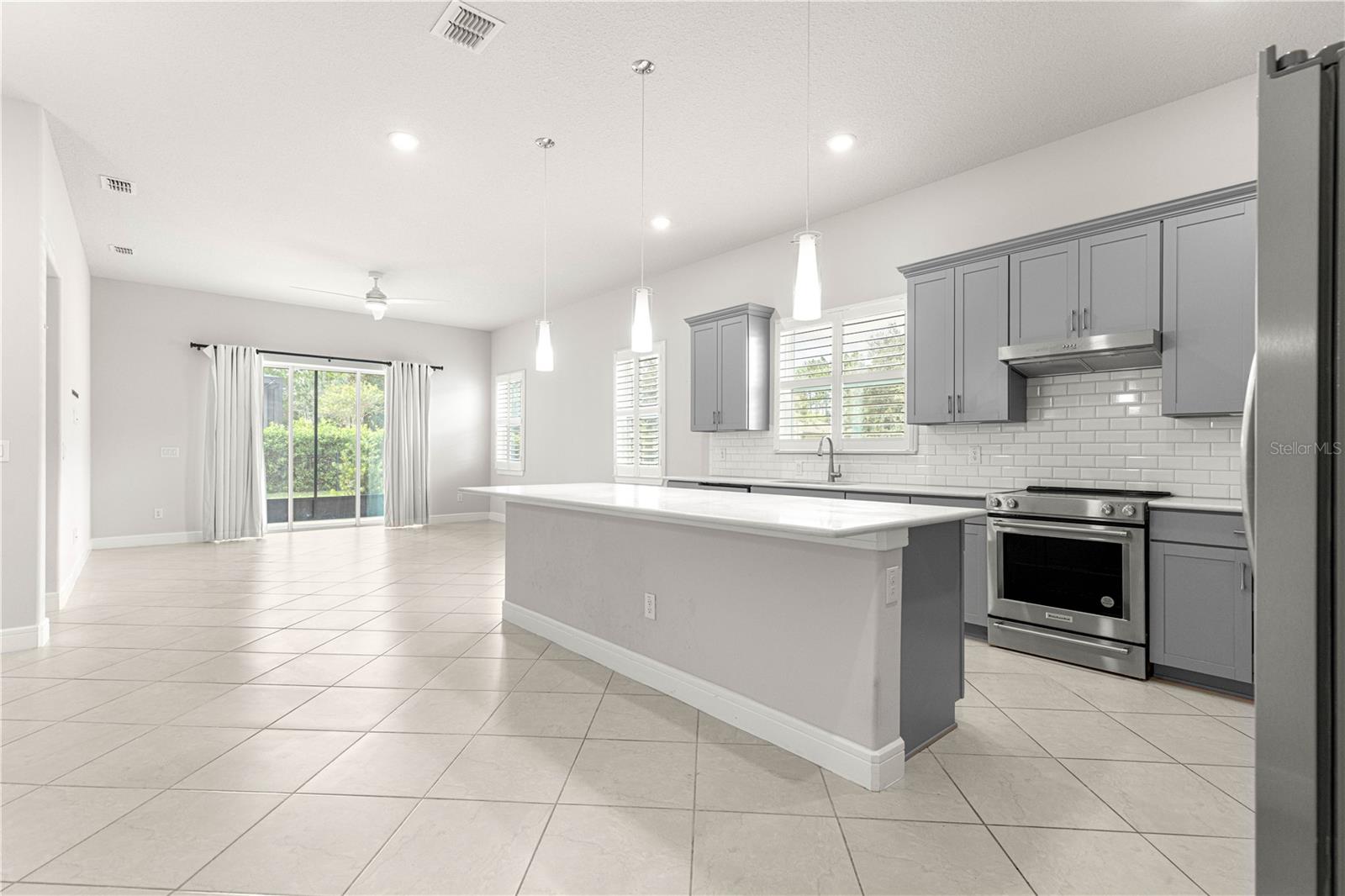 Image 8 of 55 For 9147 65th Loop