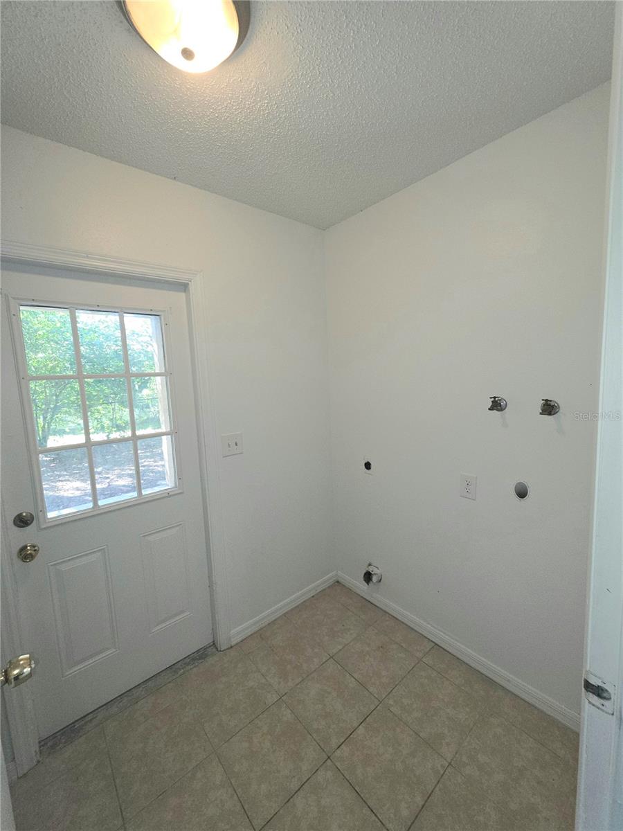 Image 11 of 13 For 2213 36th Place