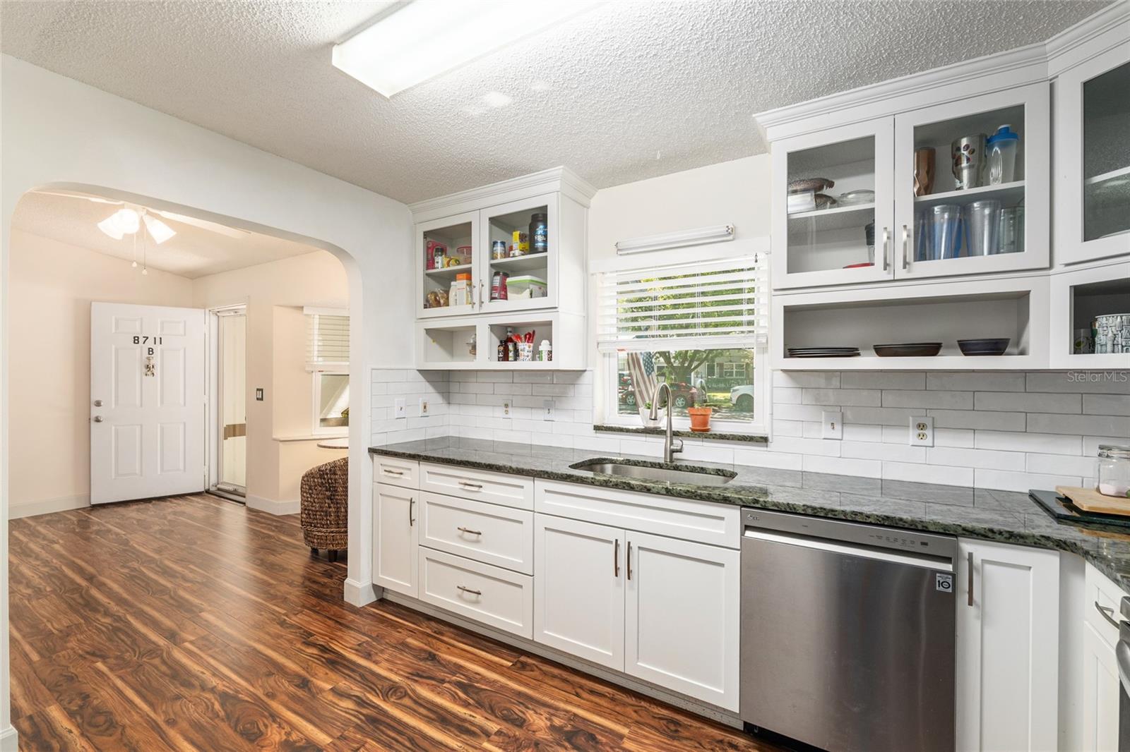 Image 22 of 48 For 8711 90th Street B