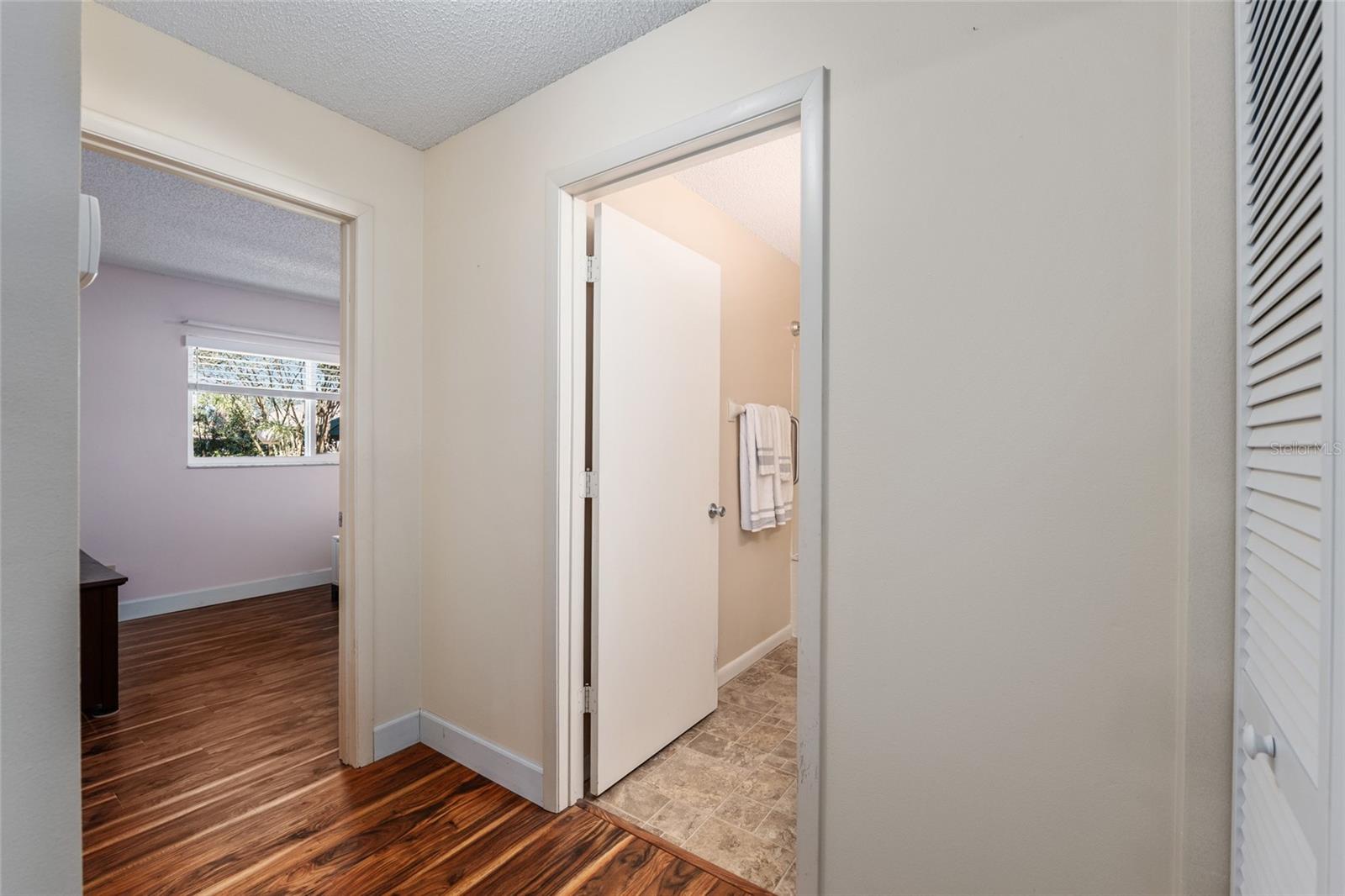 Image 31 of 48 For 8711 90th Street B