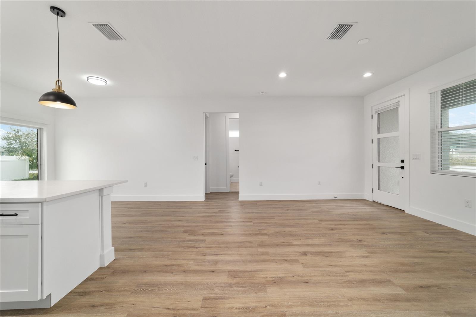 Image 23 of 57 For 24 Dogwood Trail