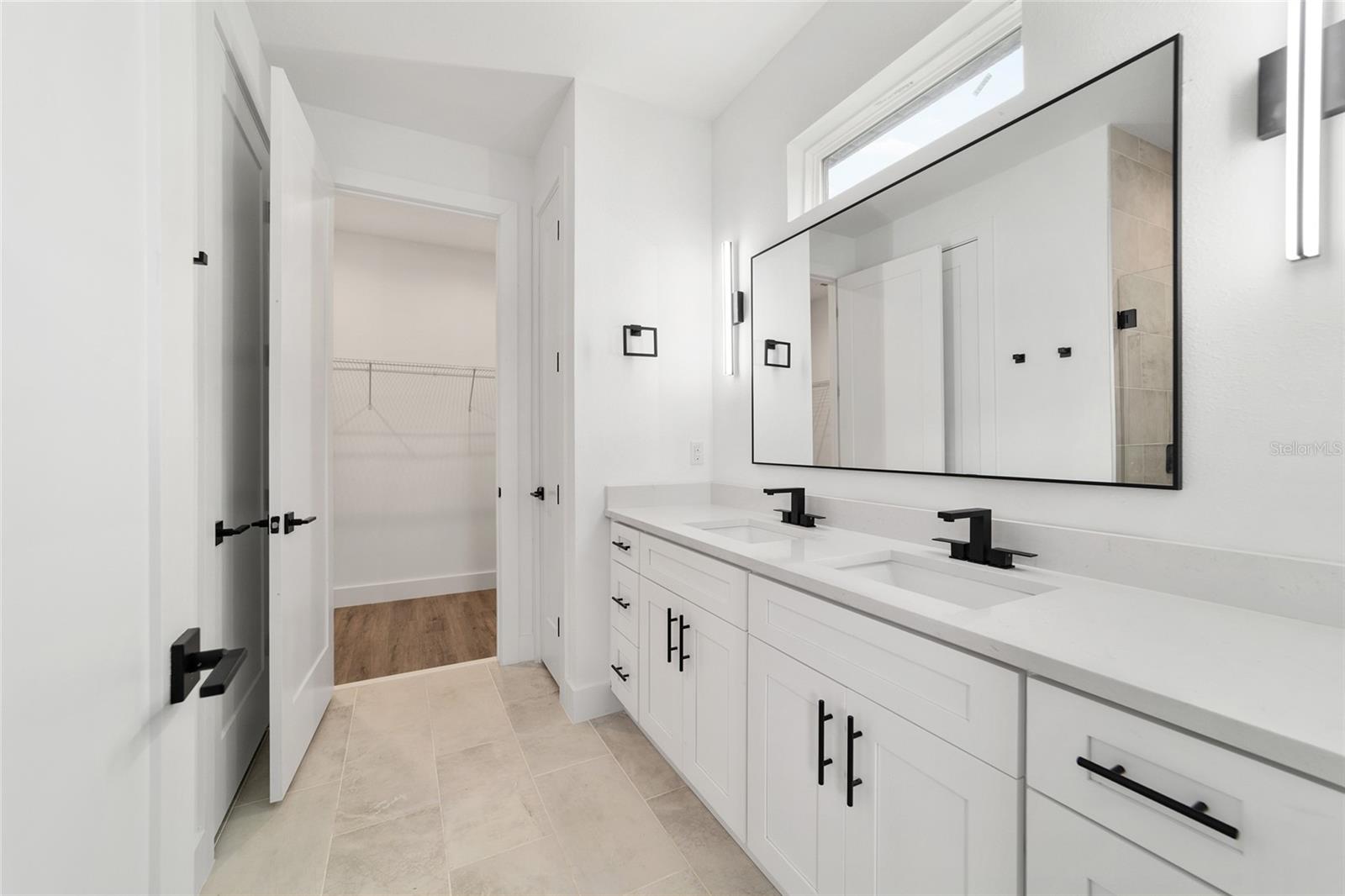 Image 38 of 57 For 24 Dogwood Trail