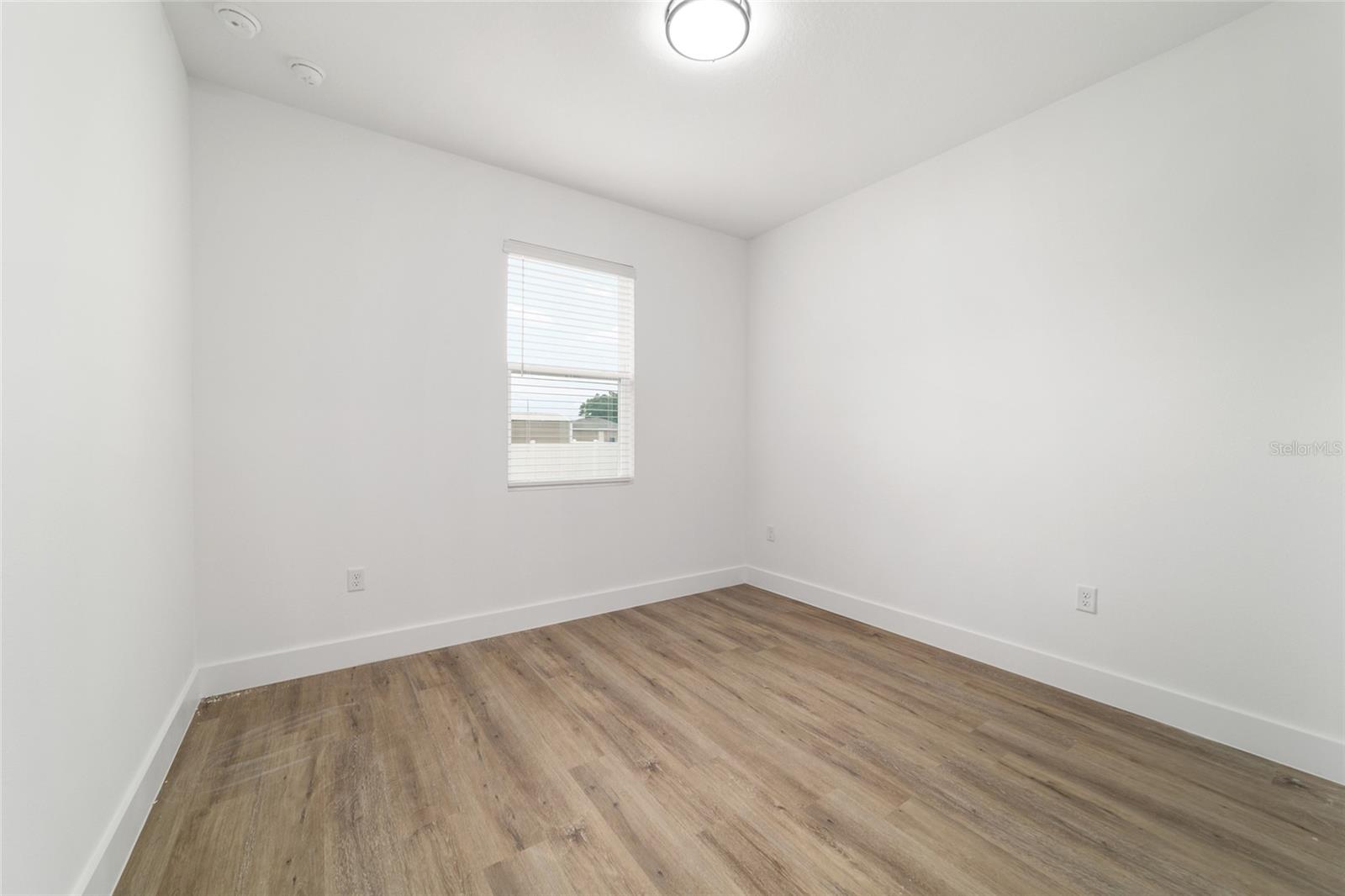 Image 42 of 57 For 24 Dogwood Trail