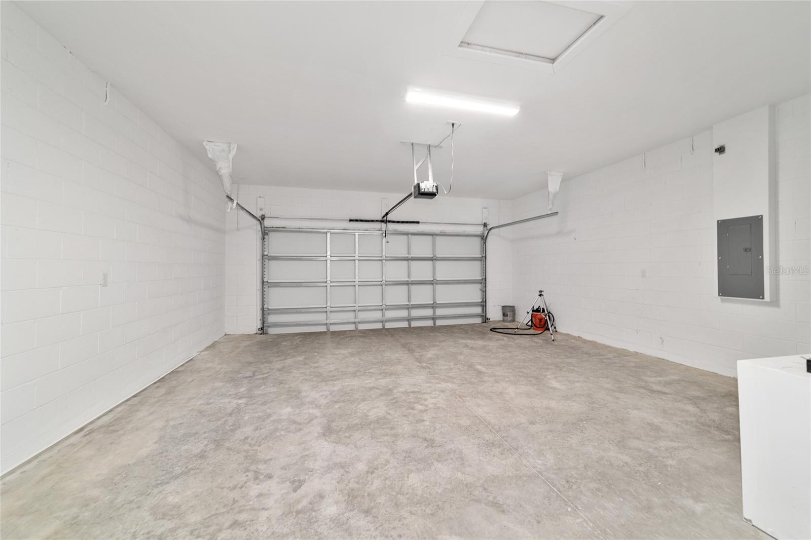 Image 49 of 57 For 24 Dogwood Trail