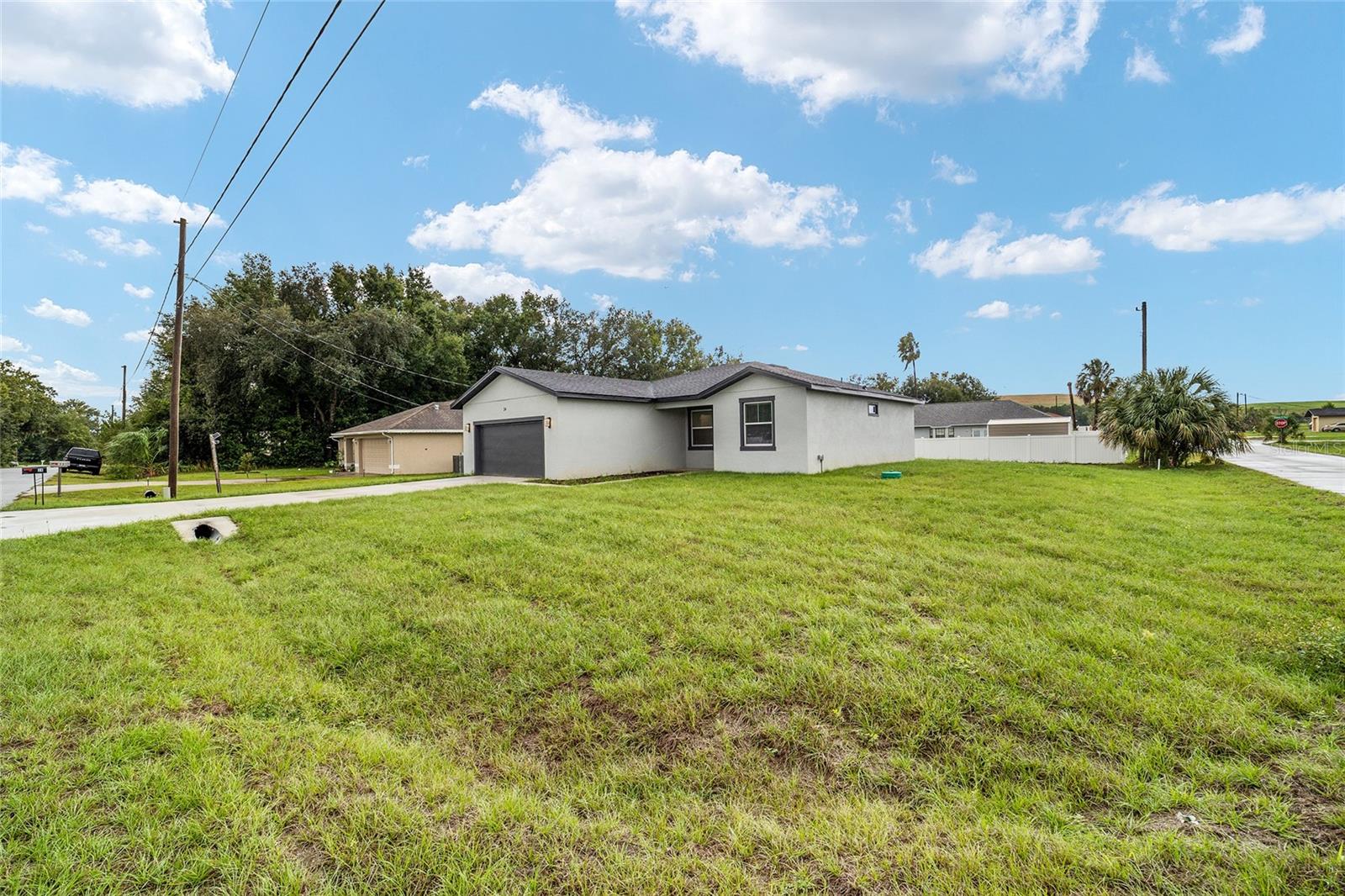 Image 8 of 57 For 24 Dogwood Trail