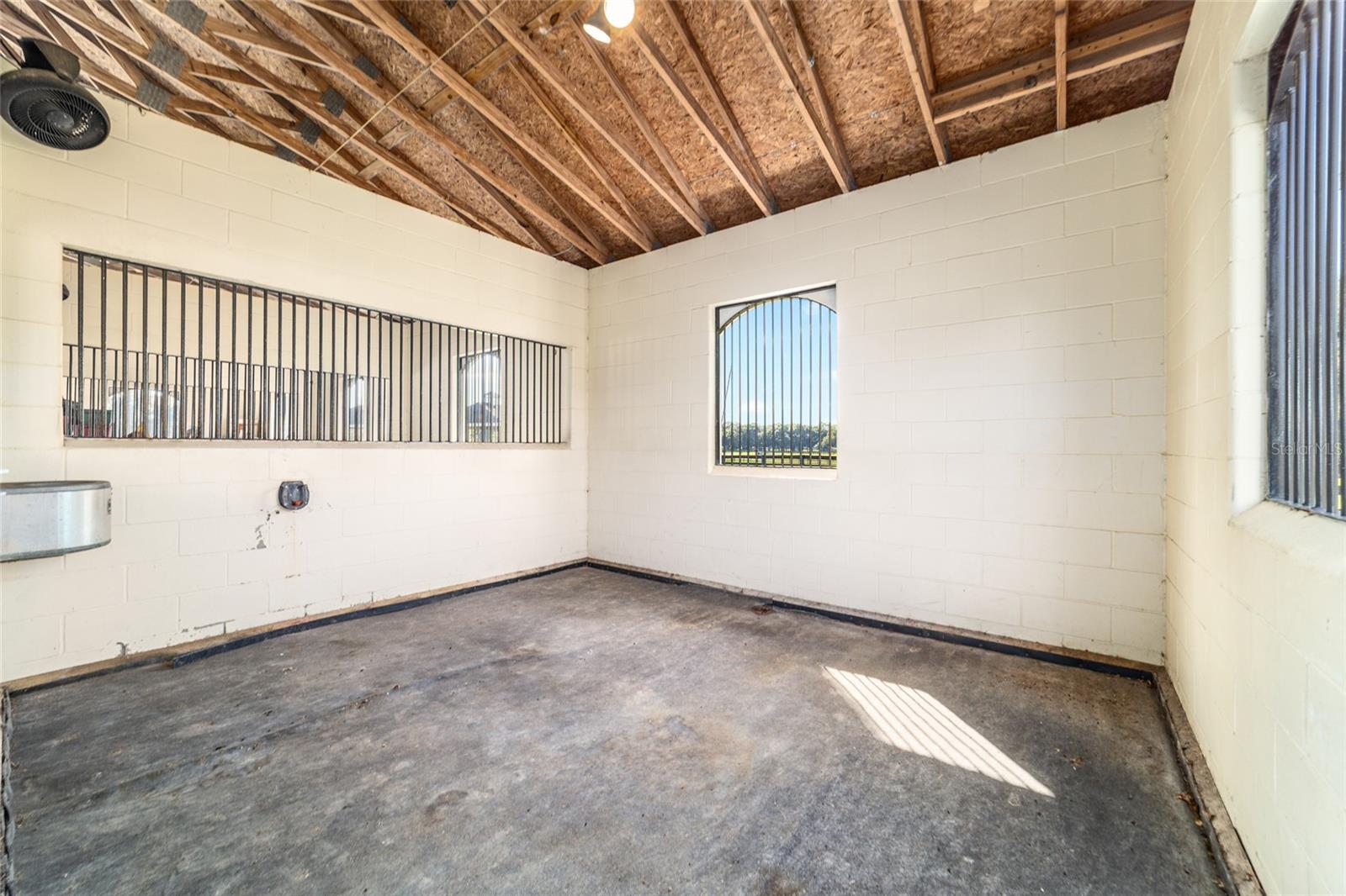 Image 16 of 67 For 15952 10th Circle