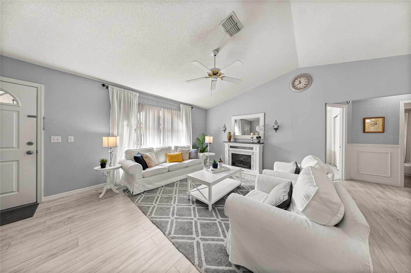 Image 12 of 27 For 1551 Saint Elizabeth Place